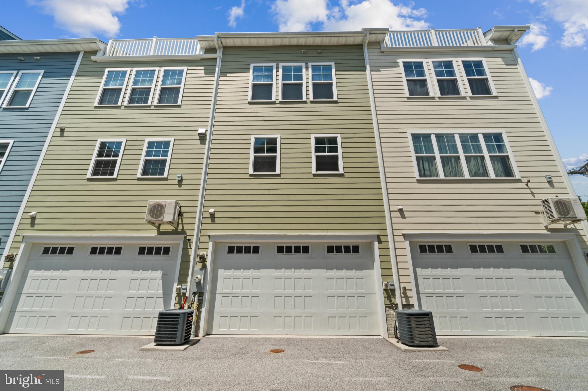 TOWSON MANOR VILLAGE - Residential