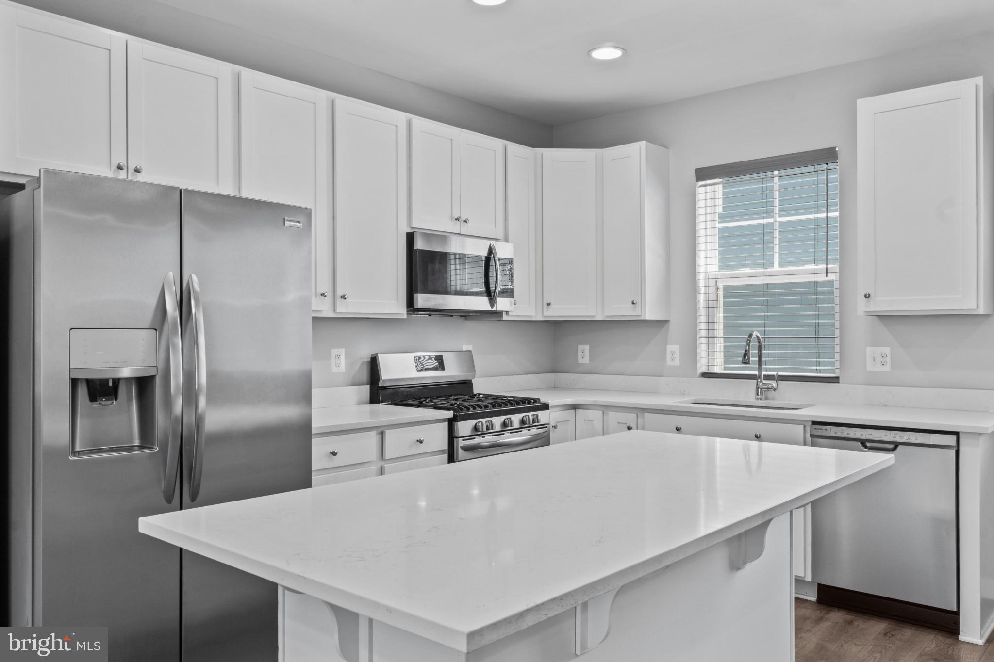 TOWSON MANOR VILLAGE - Residential