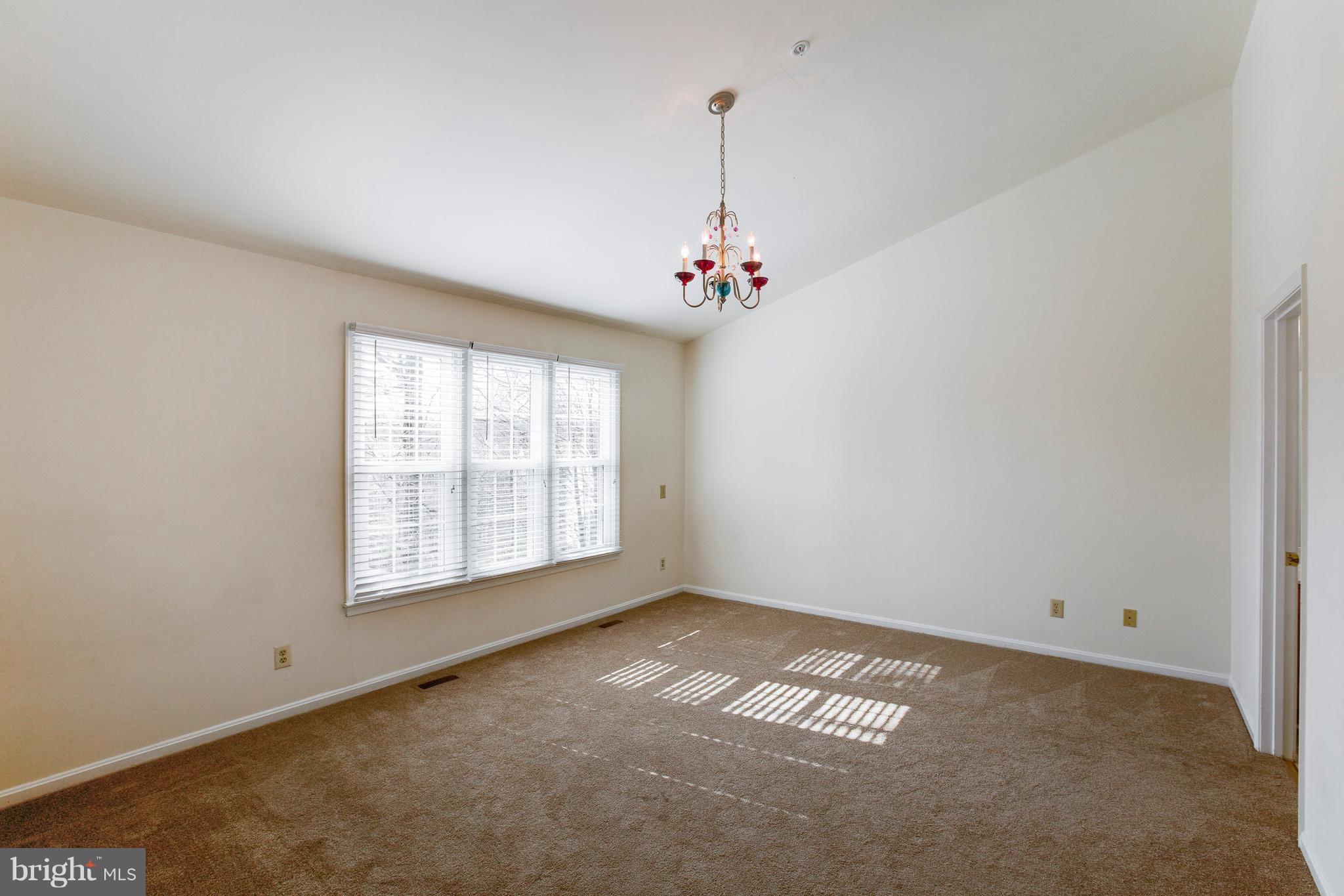 RUSSETT - Residential