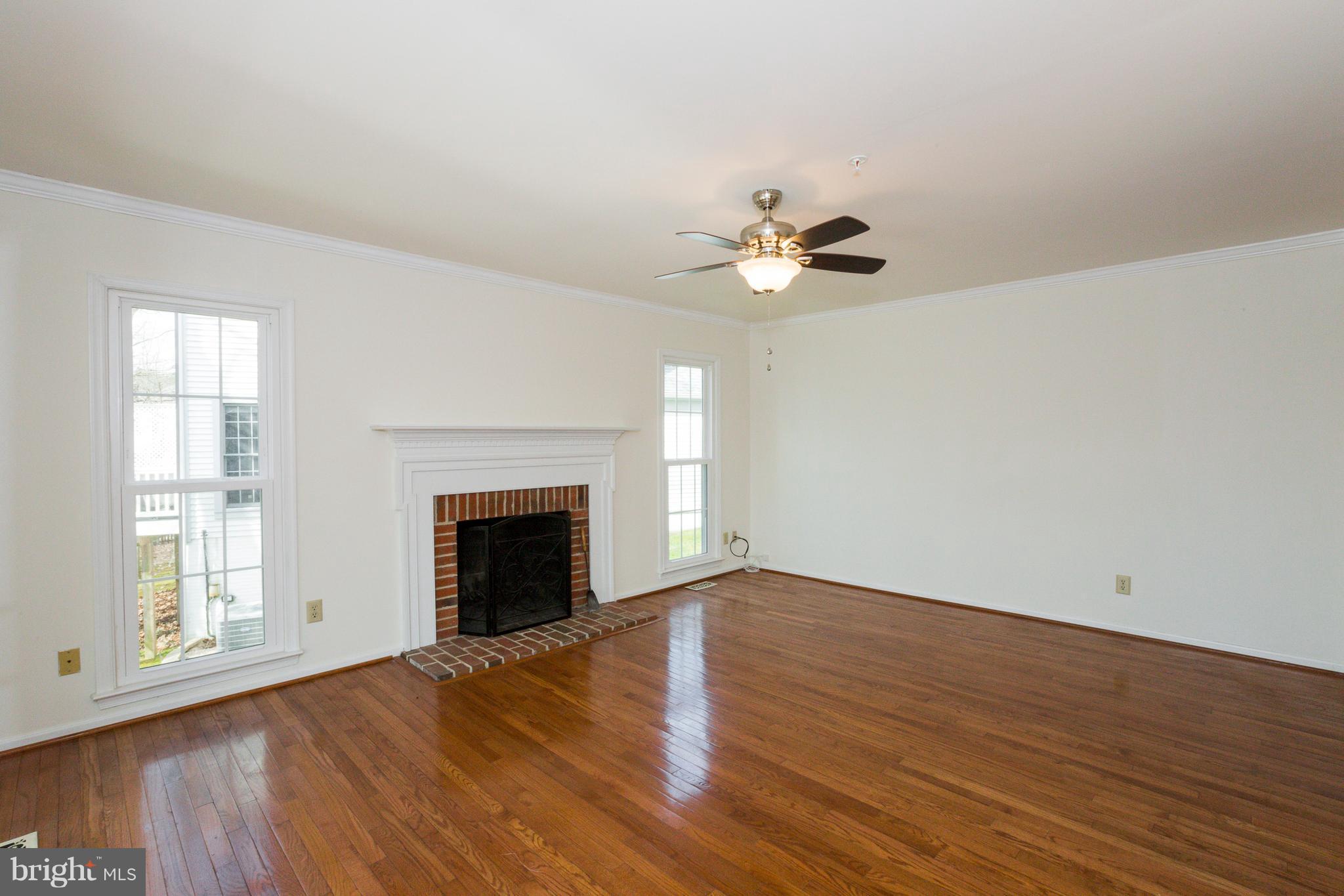 RUSSETT - Residential