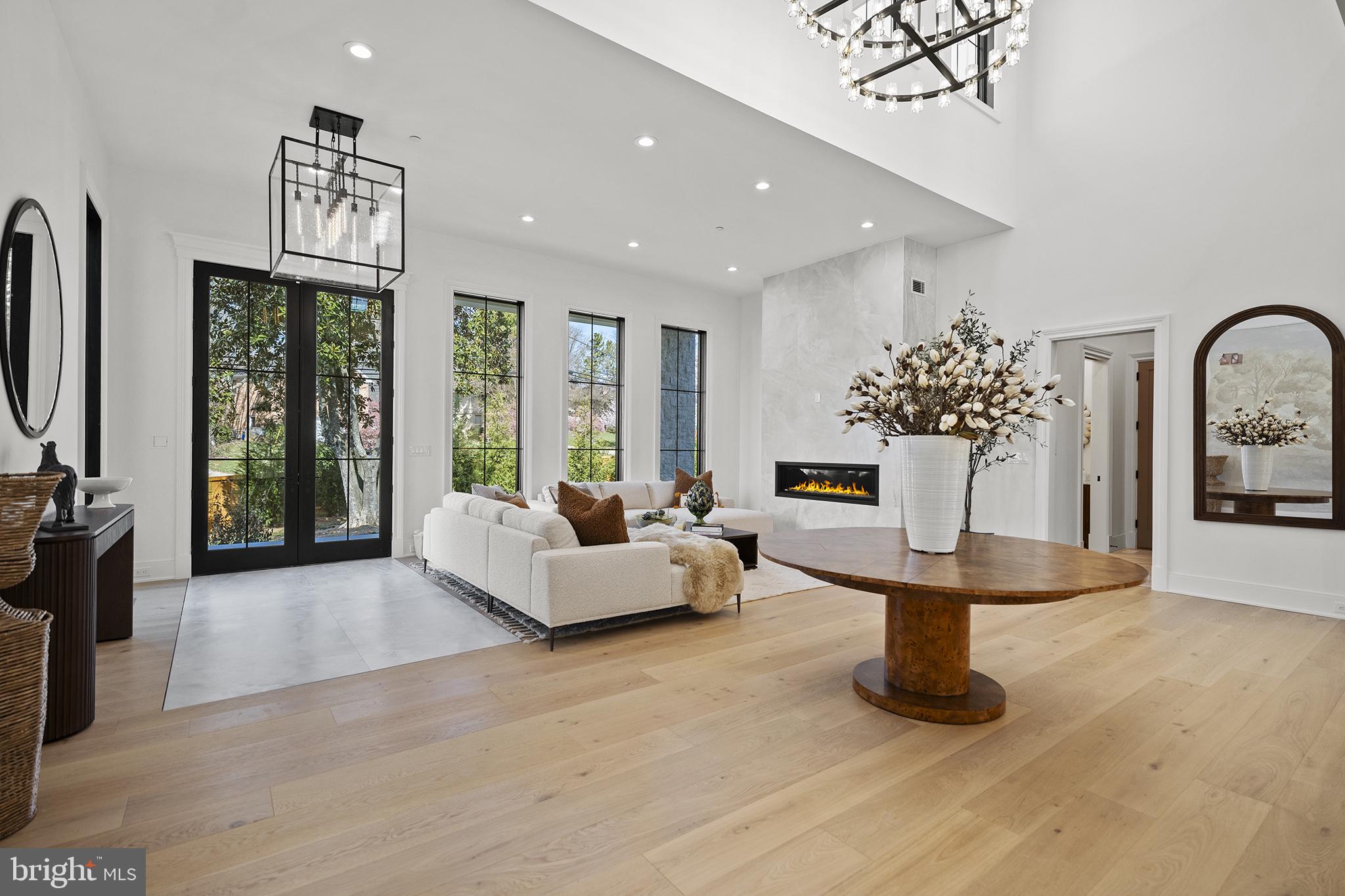 KENWOOD PARK - Residential