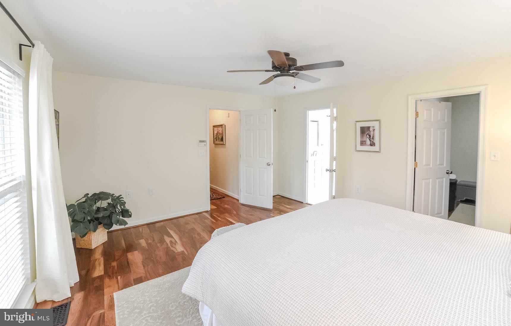 QUEEN TREE LANDING - Residential