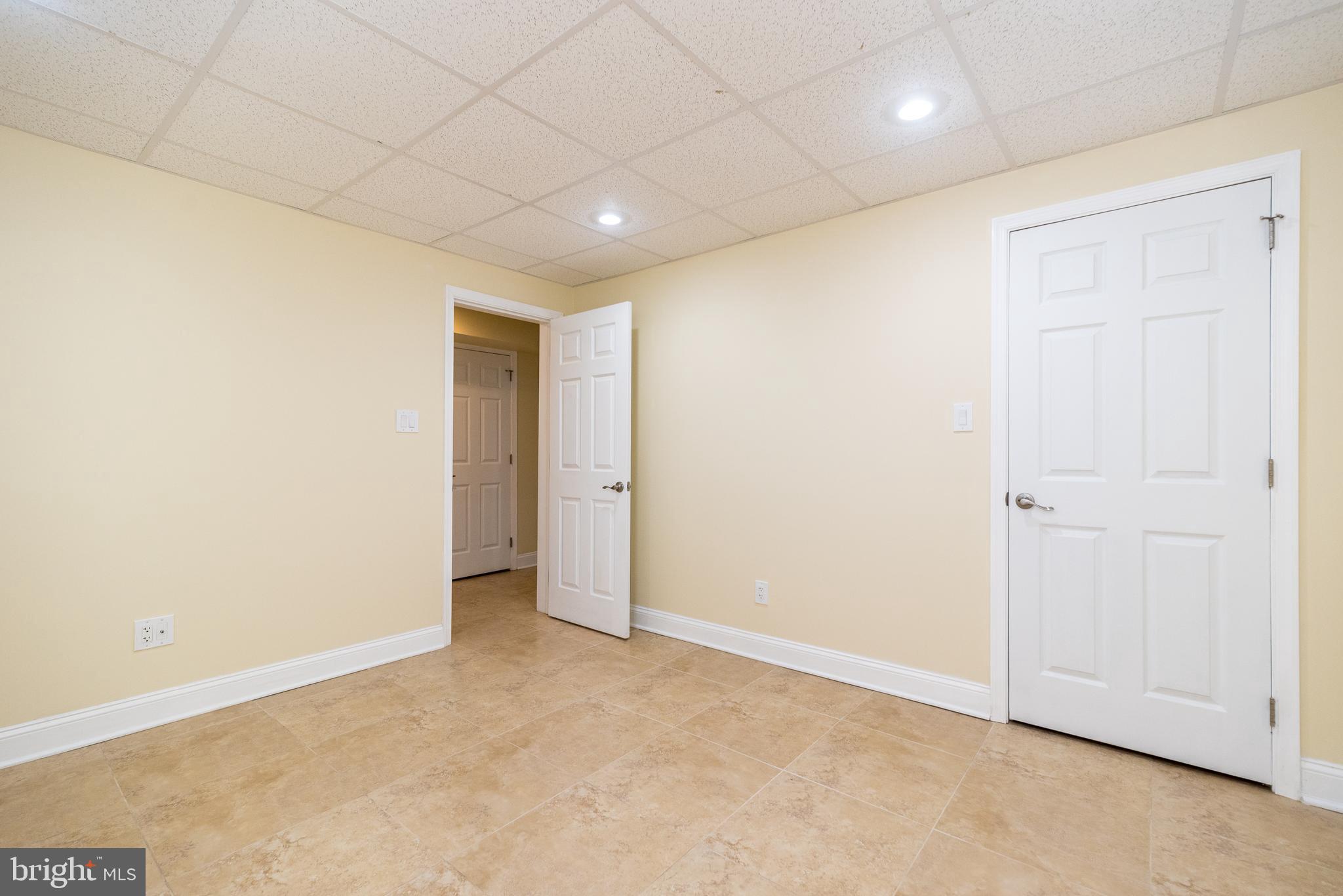 BEDMINSTER - Residential