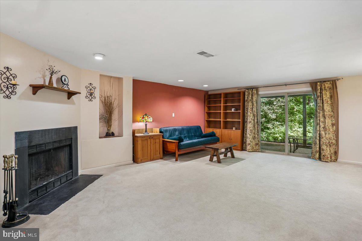 FLINT LEDGE ESTATES - Residential