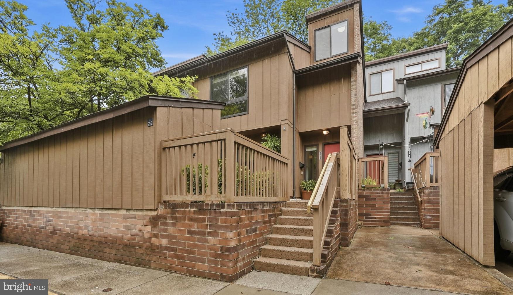 RESTON - Residential