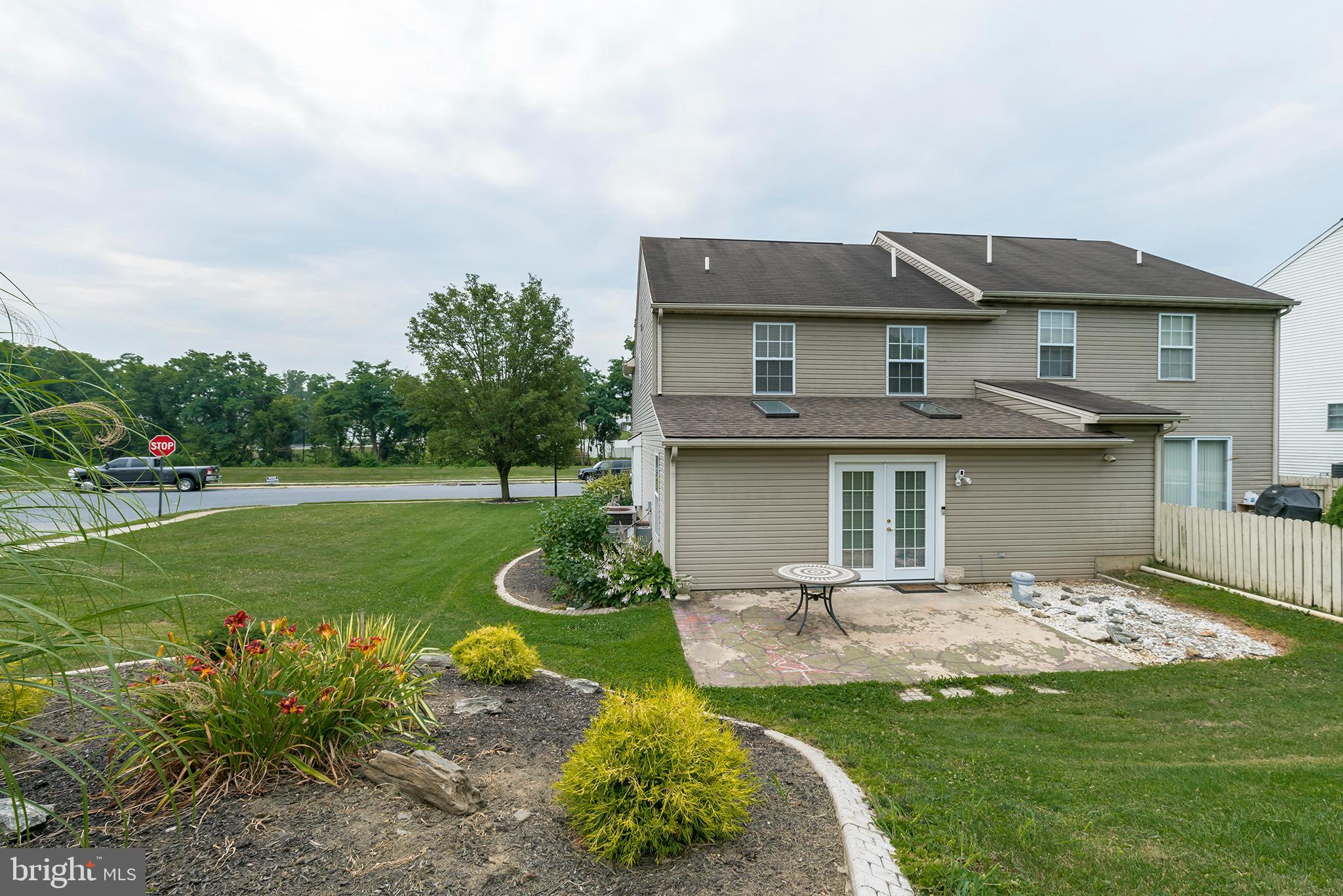 STERLING PLACE - Residential