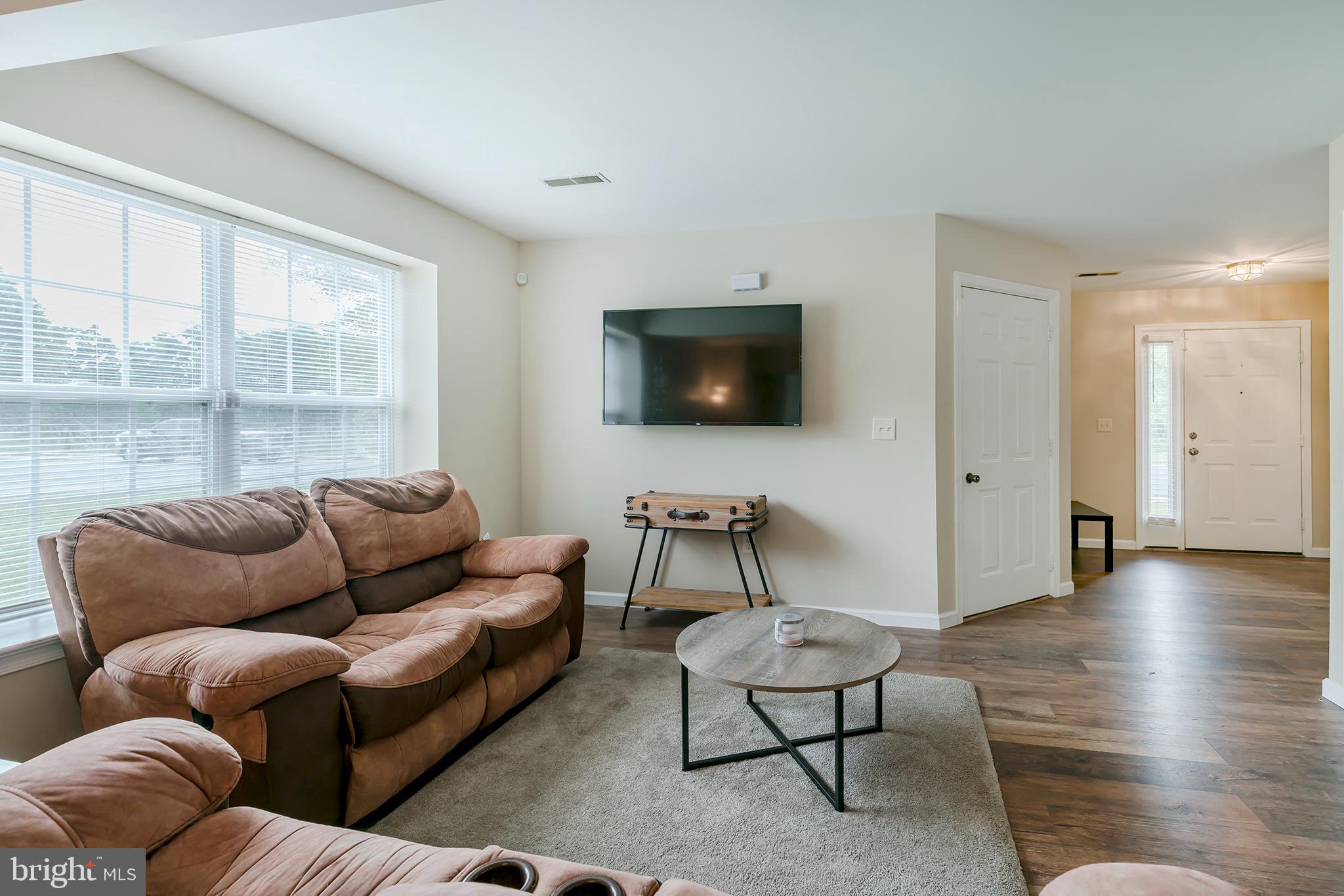STERLING PLACE - Residential