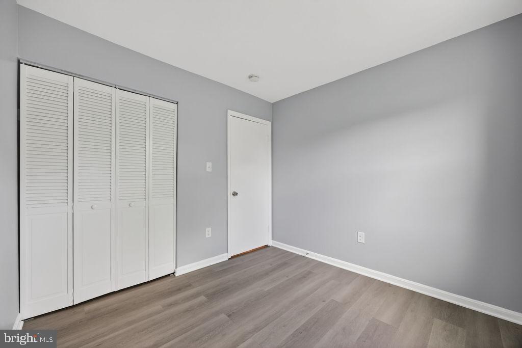 SHADY GROVE VILLAGE - Residential