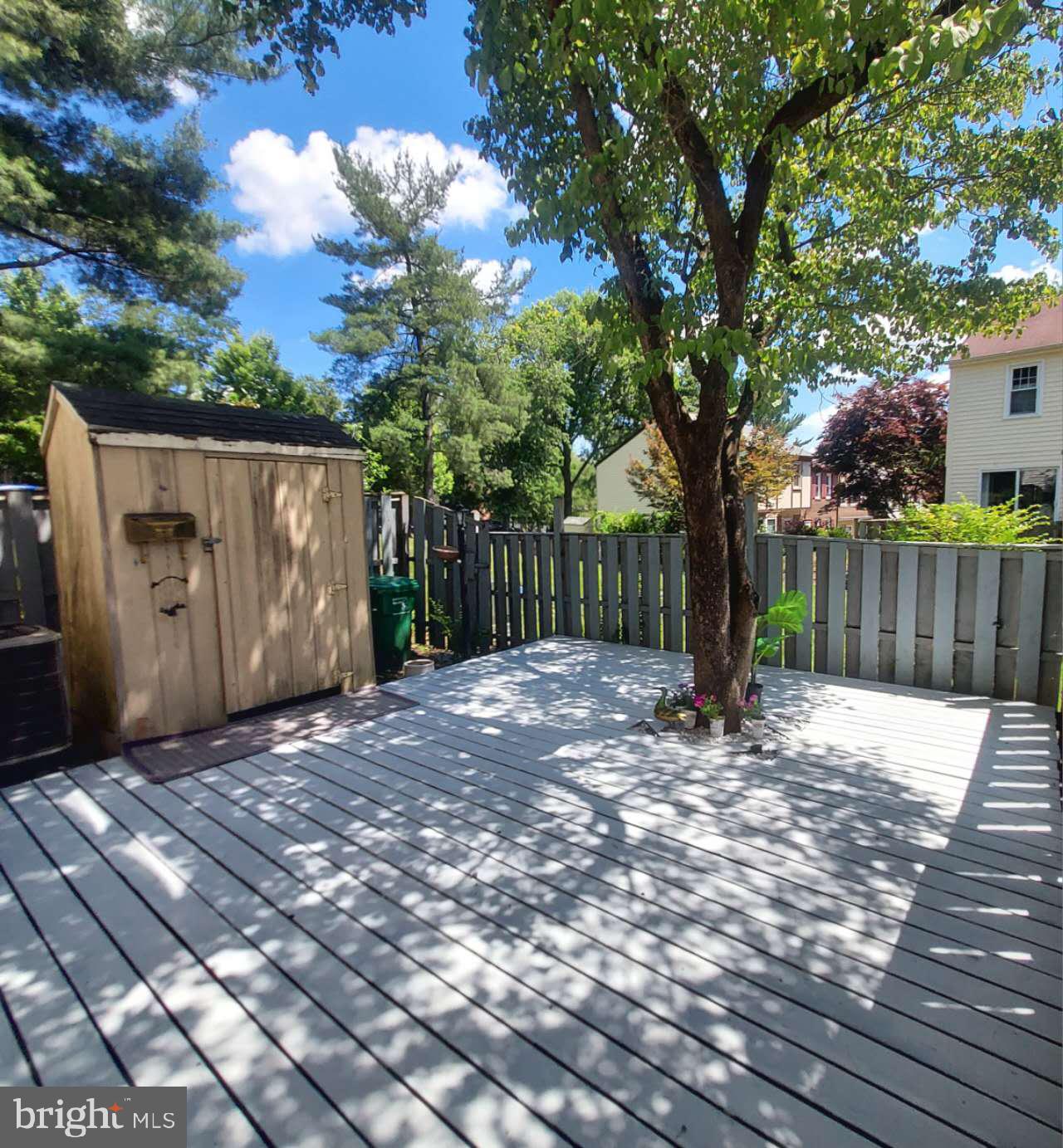 SHADY GROVE VILLAGE - Residential