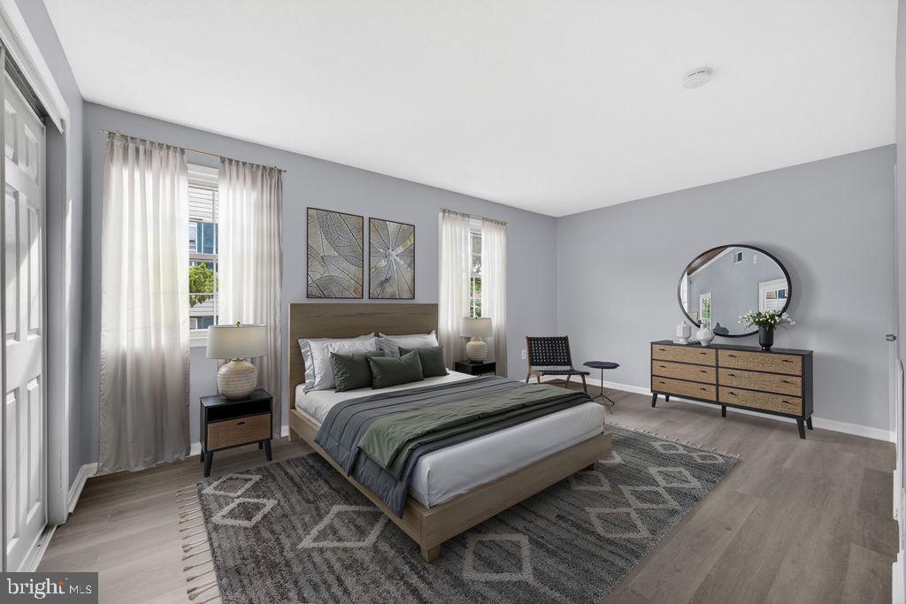 SHADY GROVE VILLAGE - Residential