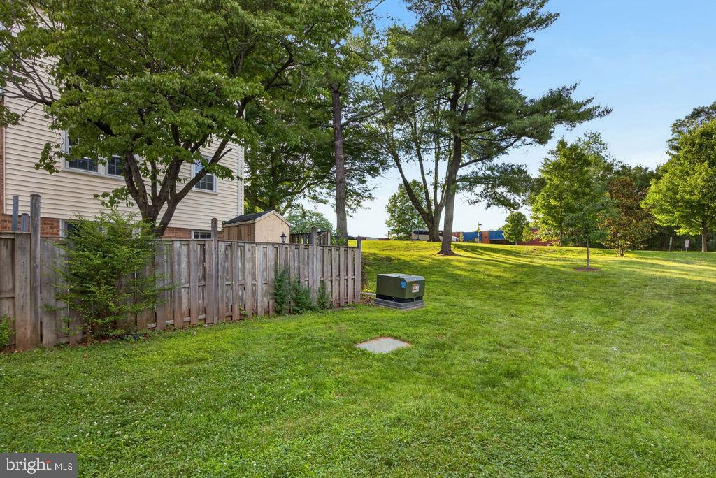 SHADY GROVE VILLAGE - Residential