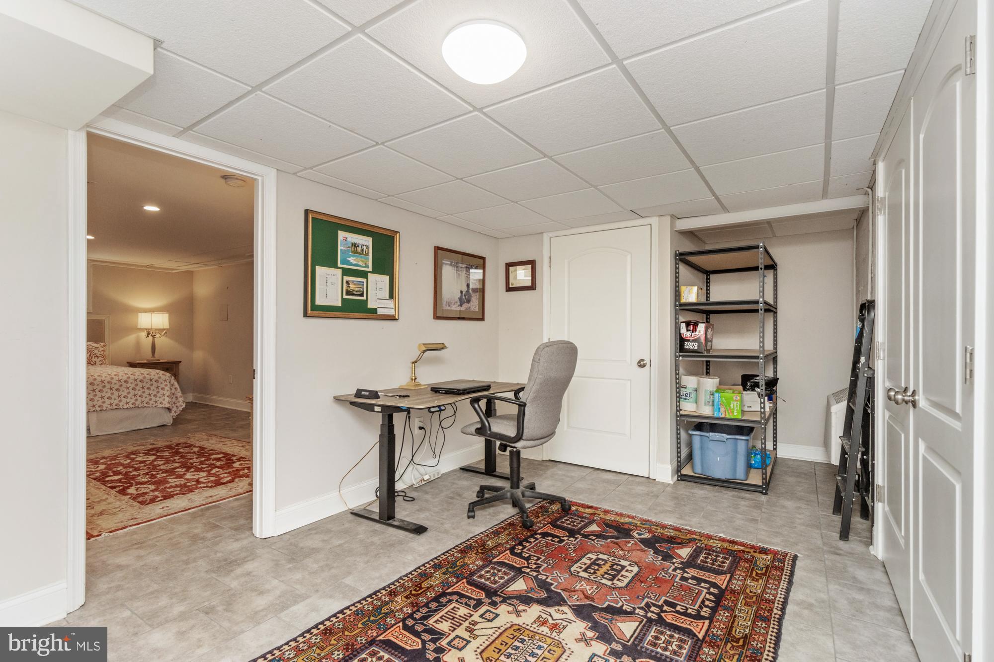 SOUTHLAND HILLS - Residential