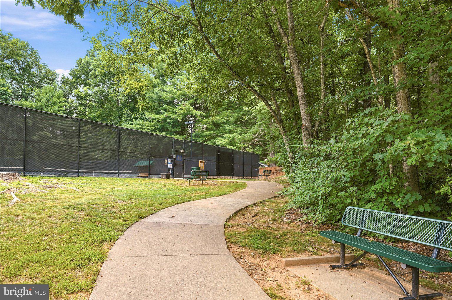 LITTLE ROCKY RUN - Residential
