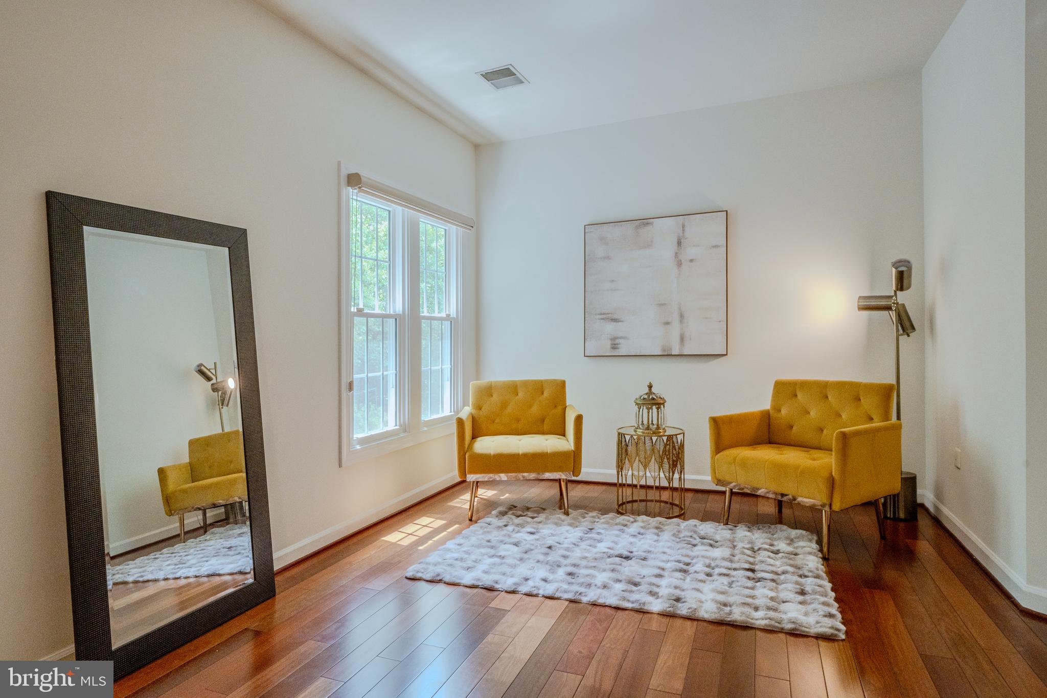 BERKSHIRE WOODS - Residential