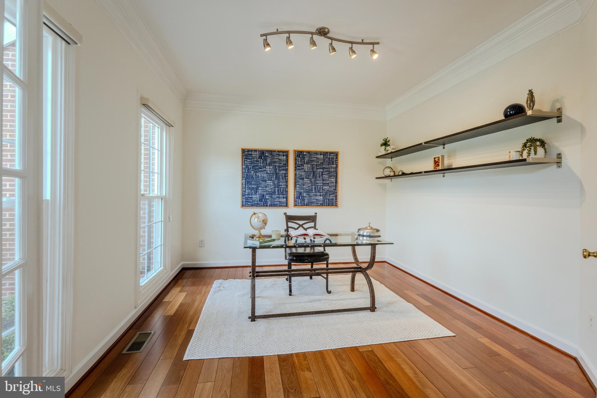 BERKSHIRE WOODS - Residential