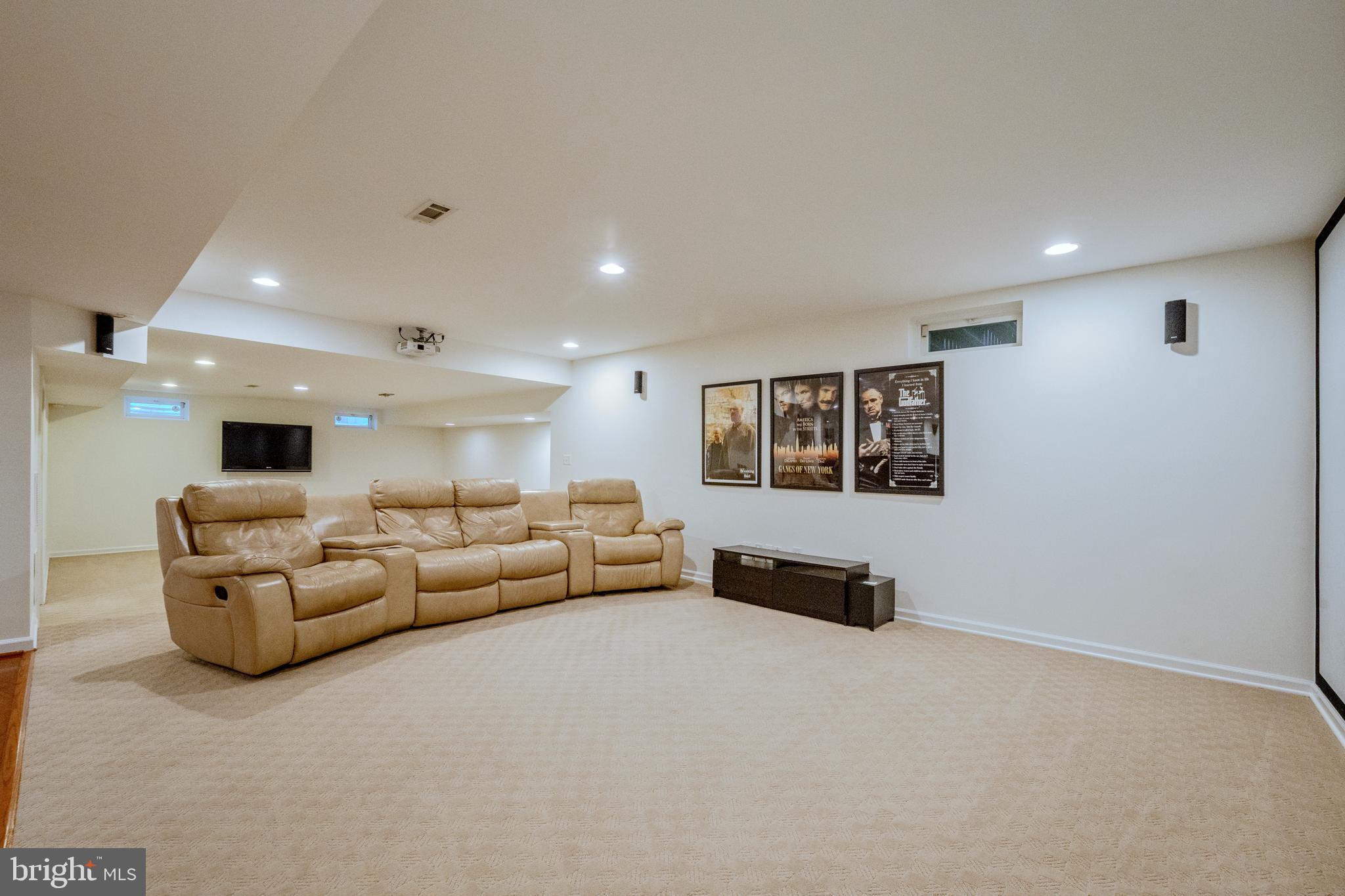 BERKSHIRE WOODS - Residential