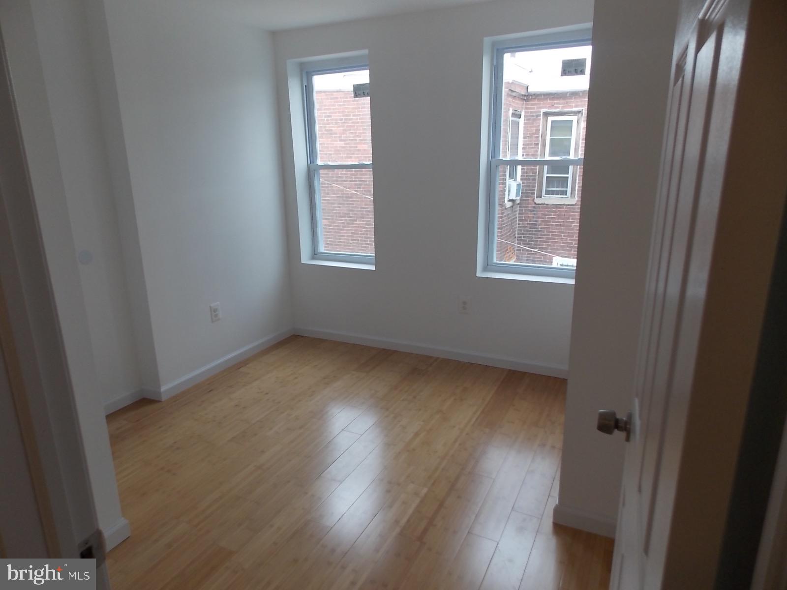 MANTUA - Residential