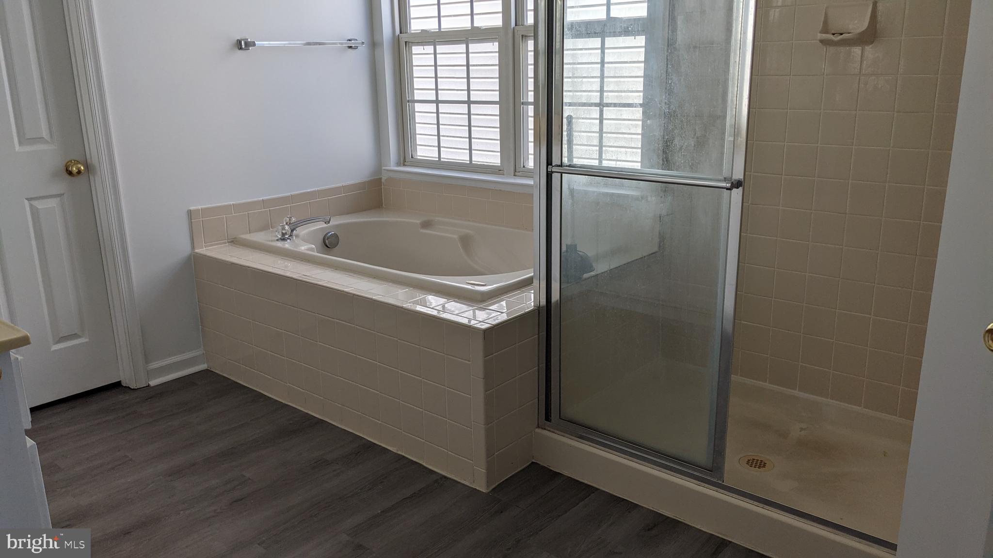 STRATFORD - Residential Lease
