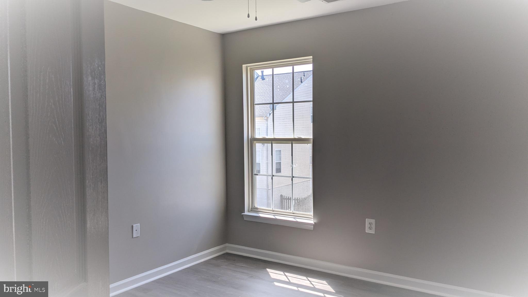 STRATFORD - Residential Lease