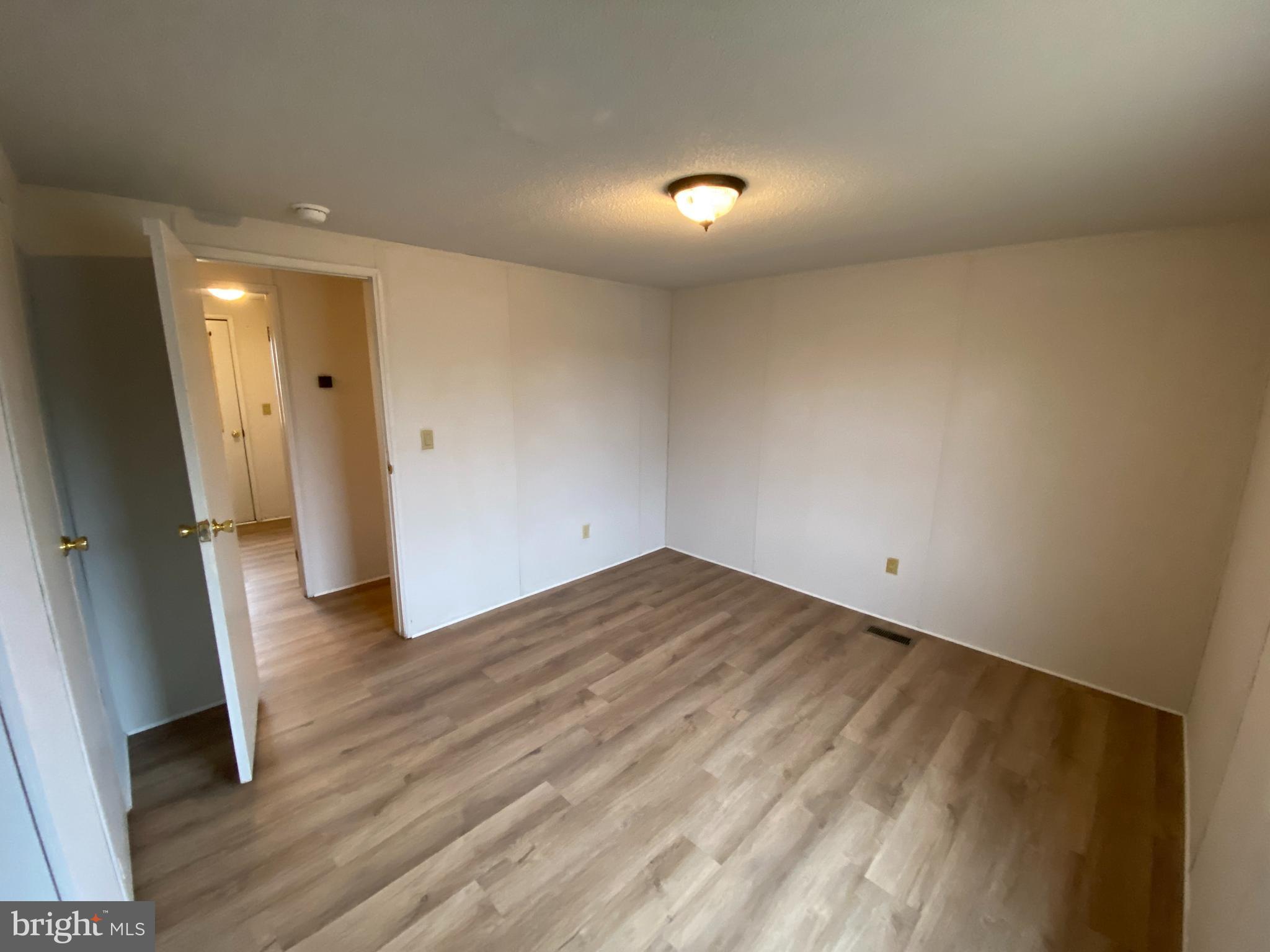 MAYFIELD - Residential Lease