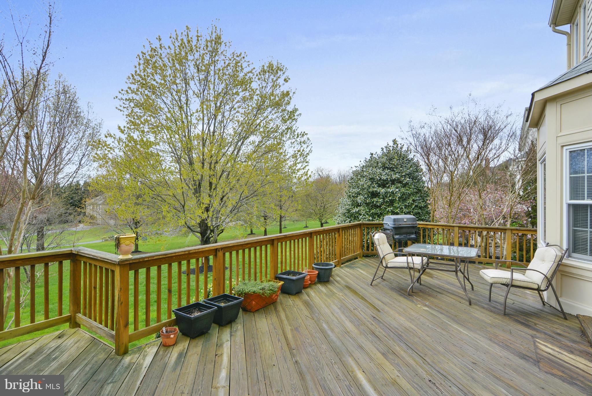 DARNESTOWN OUTSIDE - Residential