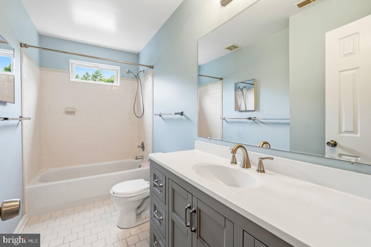 TAKOMA PARK - Residential