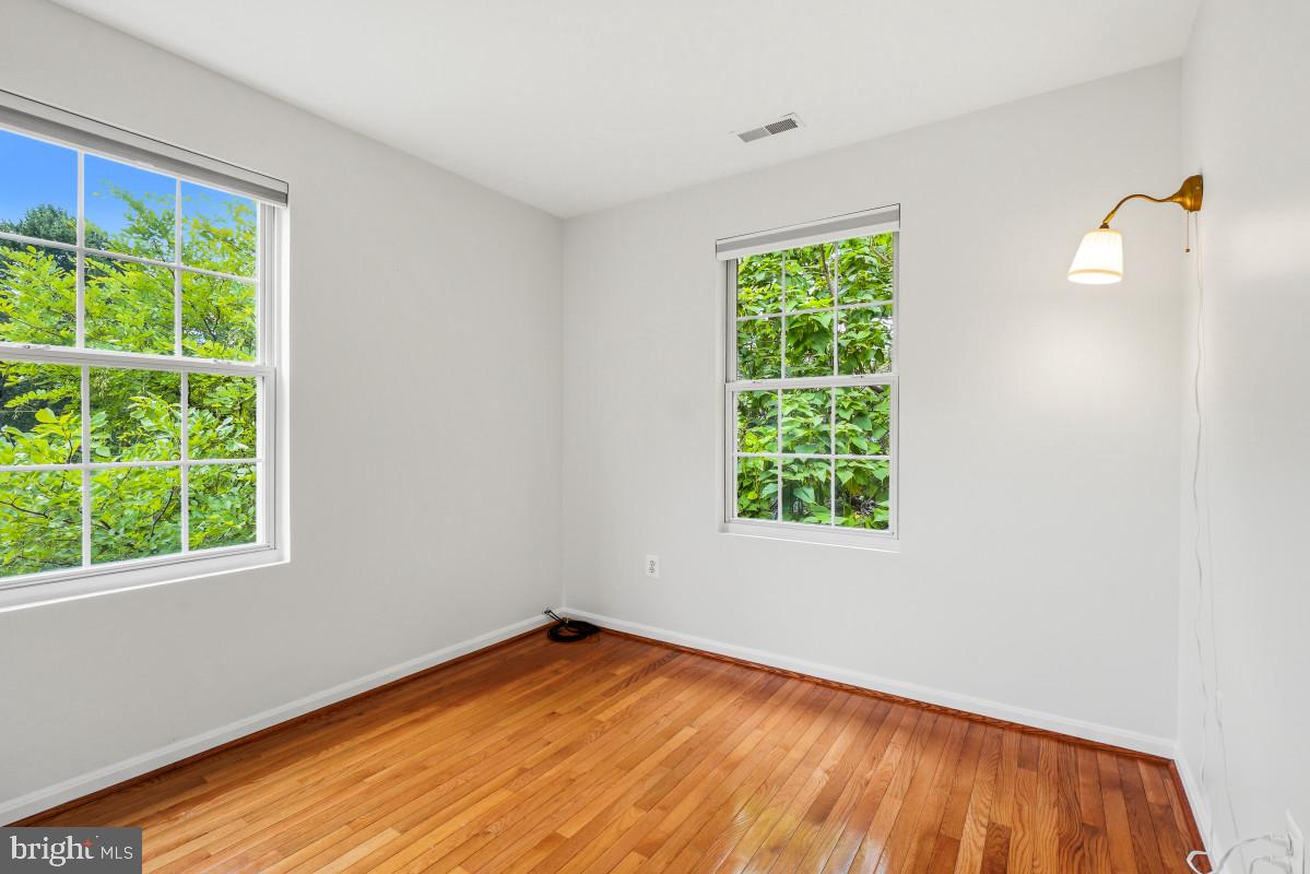 TAKOMA PARK - Residential