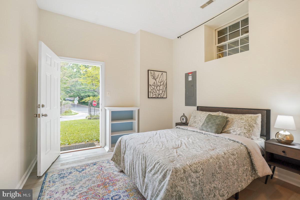 TAKOMA PARK - Residential