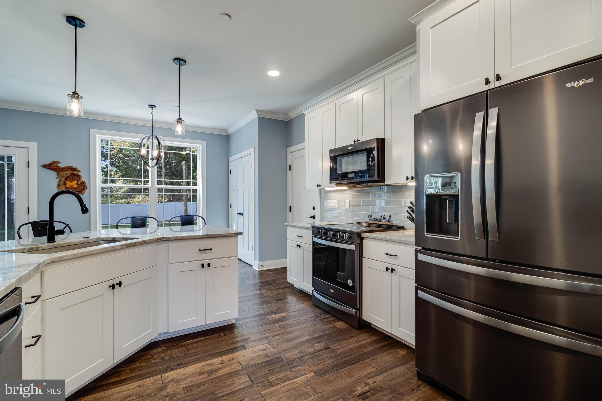 CLIFFTON ON THE POTOMAC - Residential