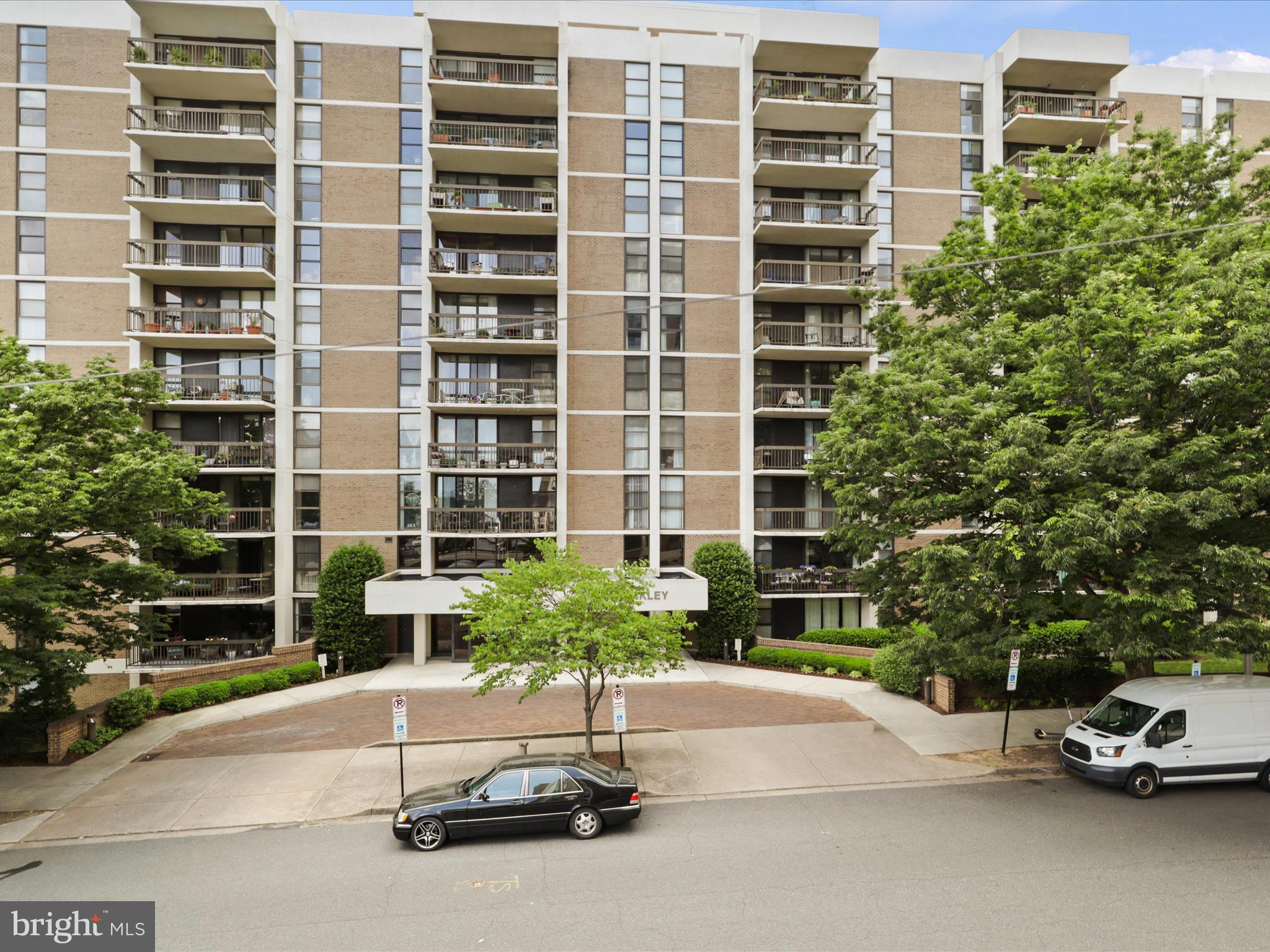 Stunning 1,267 Sq. Ft. Condo in The Barkley
Experience bright, spacious living in this beautifully updated 1,267 sq. ft. two-bedroom, 1.5-bath unit at The Barkley Condominium. Gleaming wood floors flow throughout, complementing the sun-filled living and dining areas. Sliding glass doors open to a generous balcony, offering breathtaking views.
The primary bedroom boasts an updated en-suite bath, a walk-in closet, and an additional large closet for extra storage. The spacious second bedroom also features a sizable closet. The stylish, modern kitchen showcases stainless steel appliances, granite countertops, and ample cabinetry. In-unit laundry and an assigned garage parking space add to the convenience.
Exceptional building amenities include a concierge, outdoor swimming pool, library, fitness center, sauna, and an expansive outdoor terrace. Ideally located next to Giant Food, with the Columbia Pike bus line just steps away, this home offers seamless commuting options with quick access to Arlington Blvd., Glebe Road, I-395, and I-66. Enjoy short bus rides to the Pentagon and Pentagon City Metro stations and proximity to Amazon HQ2, National Landing, Old Town Alexandria, the Clarendon-Rosslyn corridor, Washington, D.C., and National Airport.
With shopping, dining, and entertainment just moments away, this is urban living at its finest!