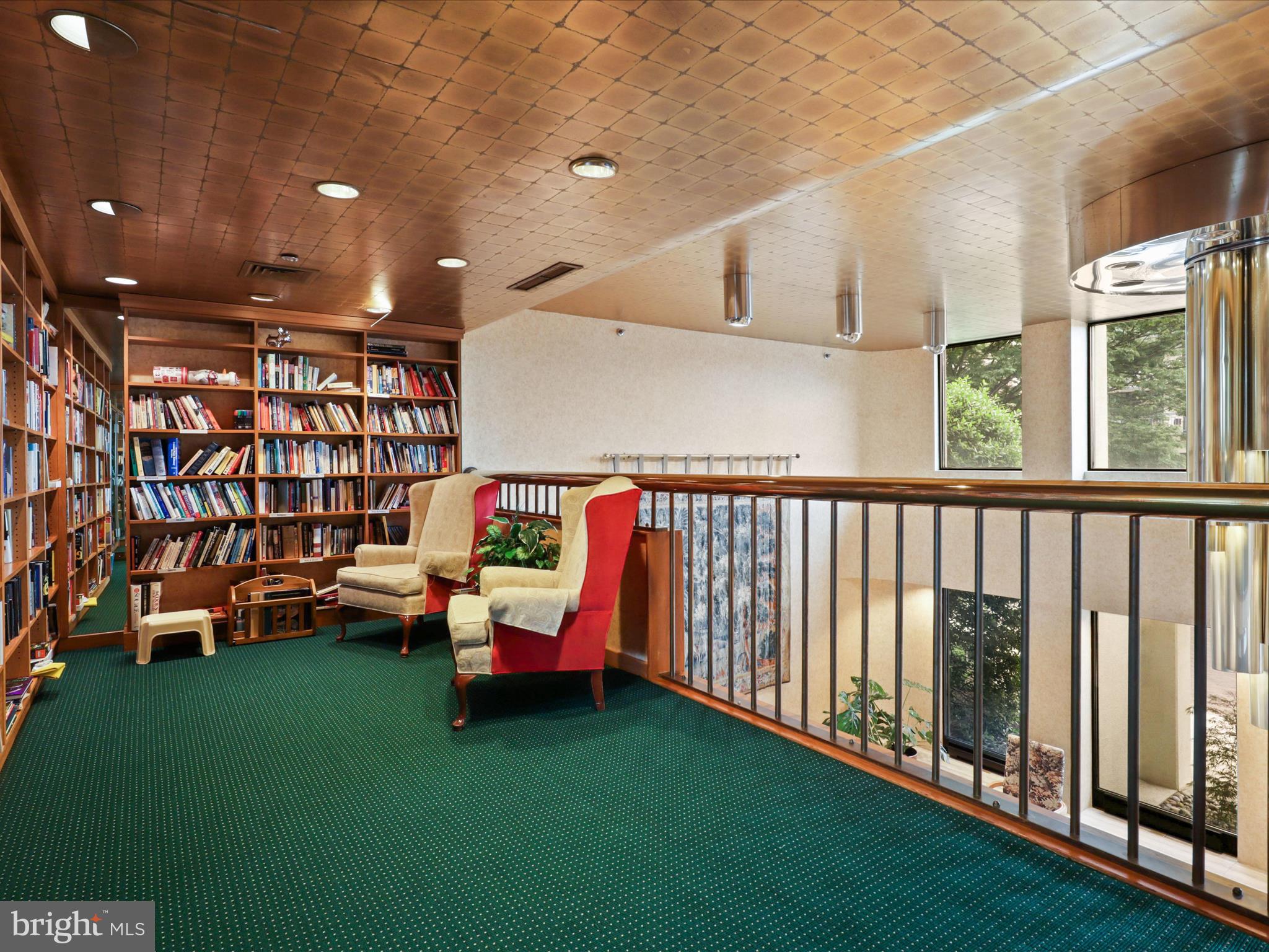 BARKLEY CONDO - Residential Lease