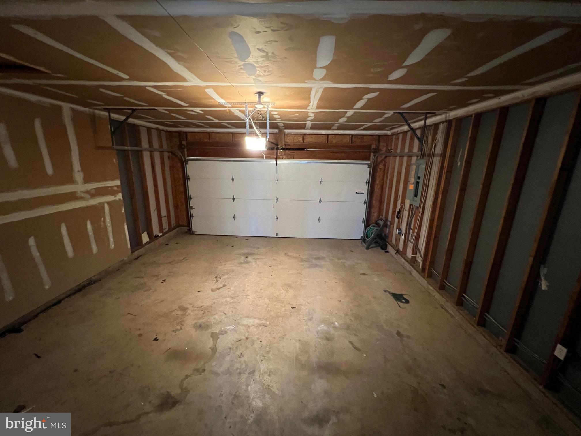 HERNDON - Residential Lease