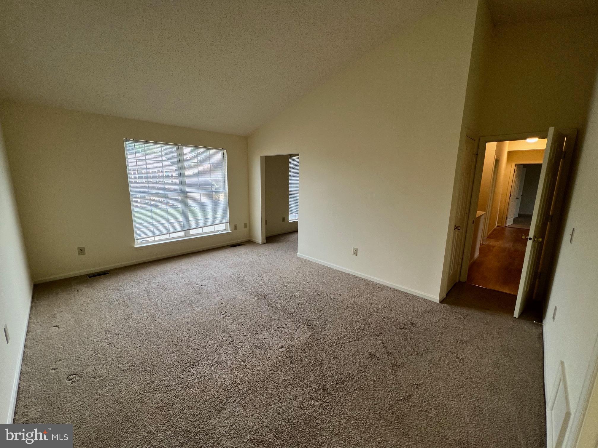 HERNDON - Residential Lease