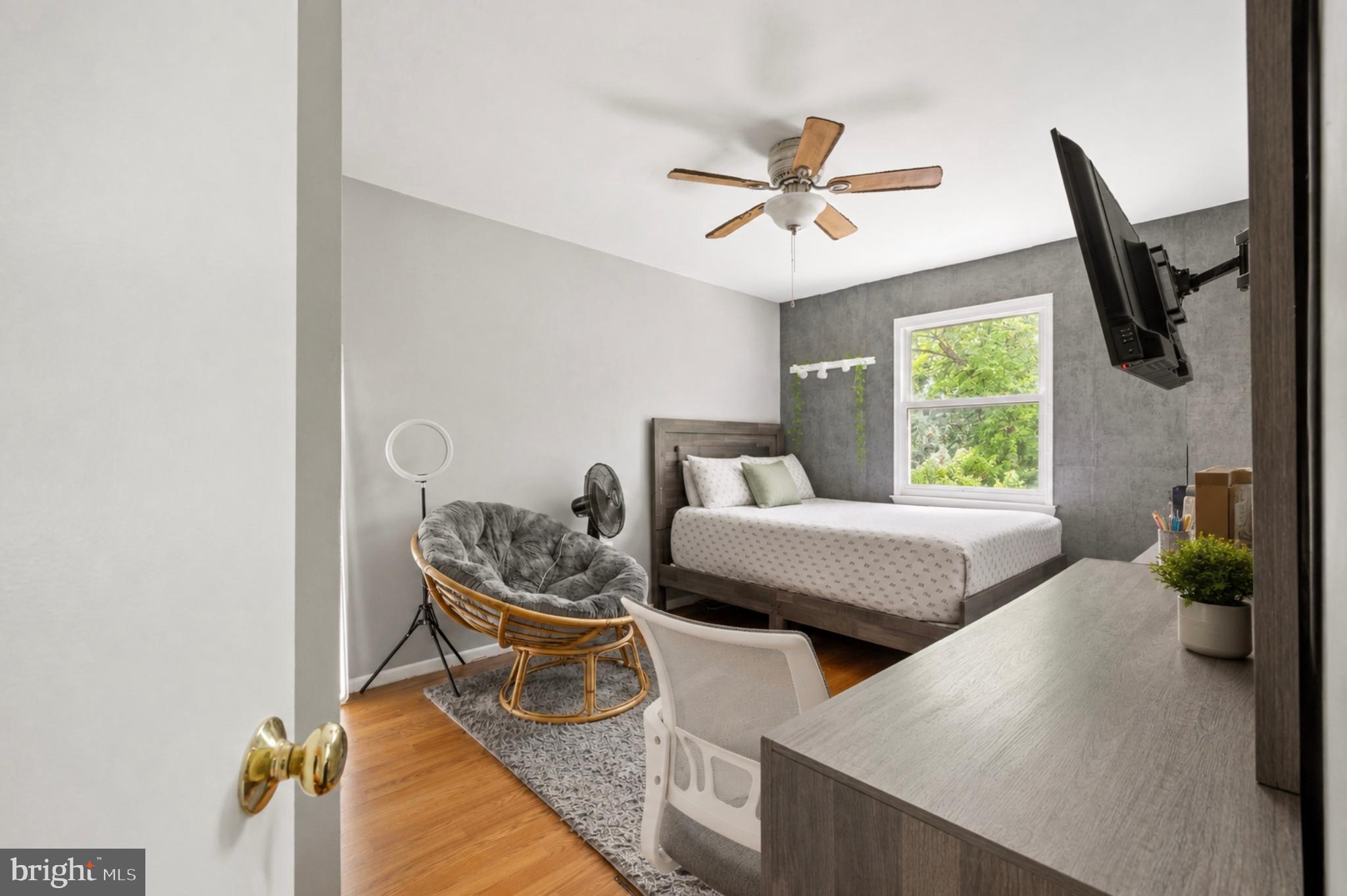 KINGS POINT - Residential