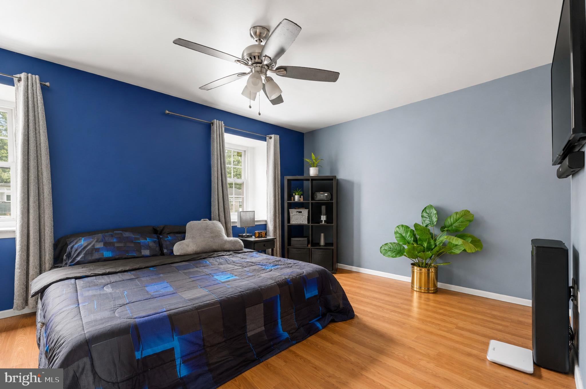 KINGS POINT - Residential