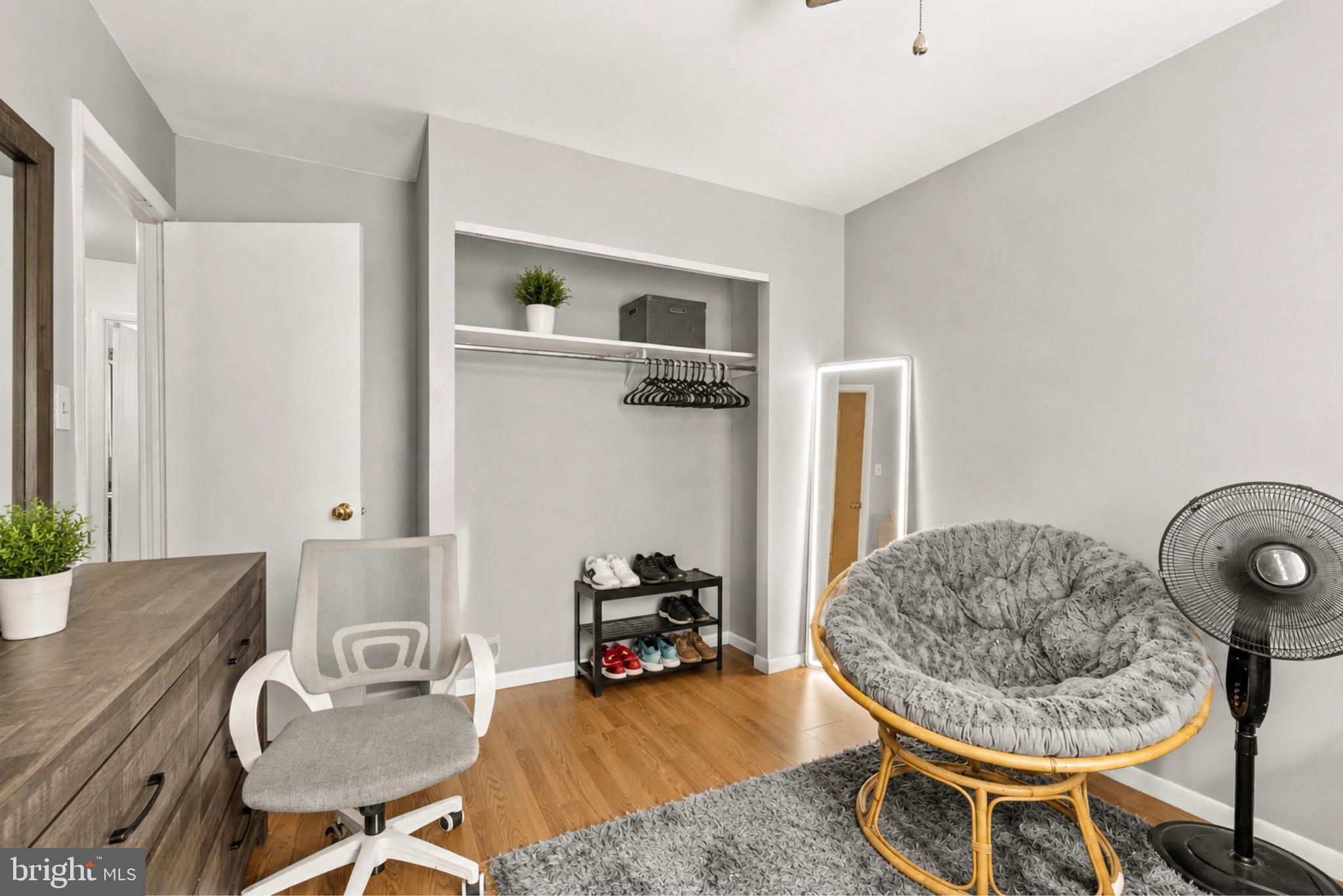 KINGS POINT - Residential
