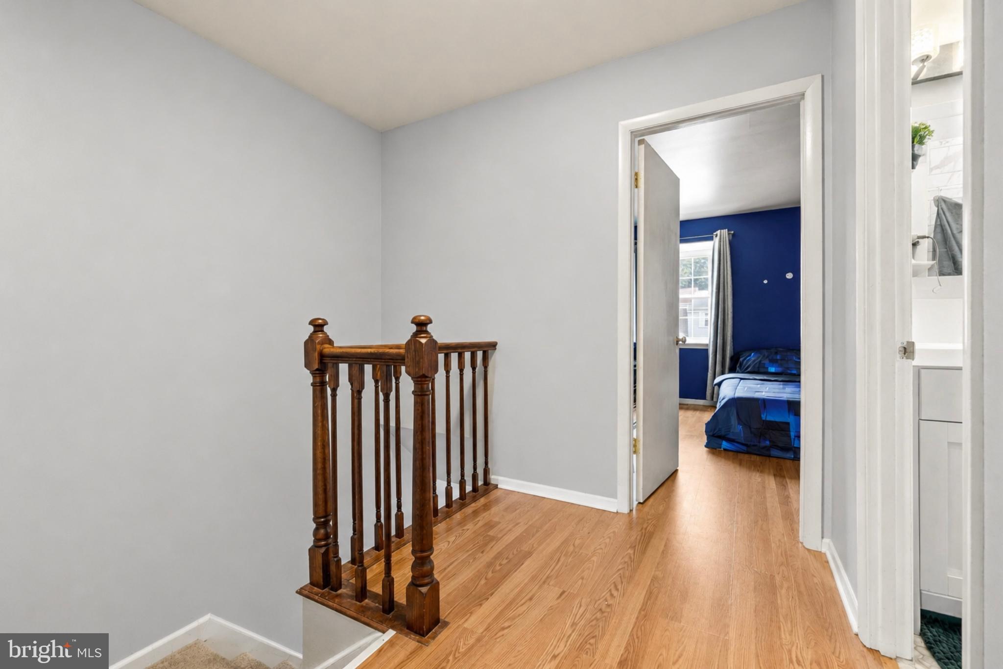 KINGS POINT - Residential