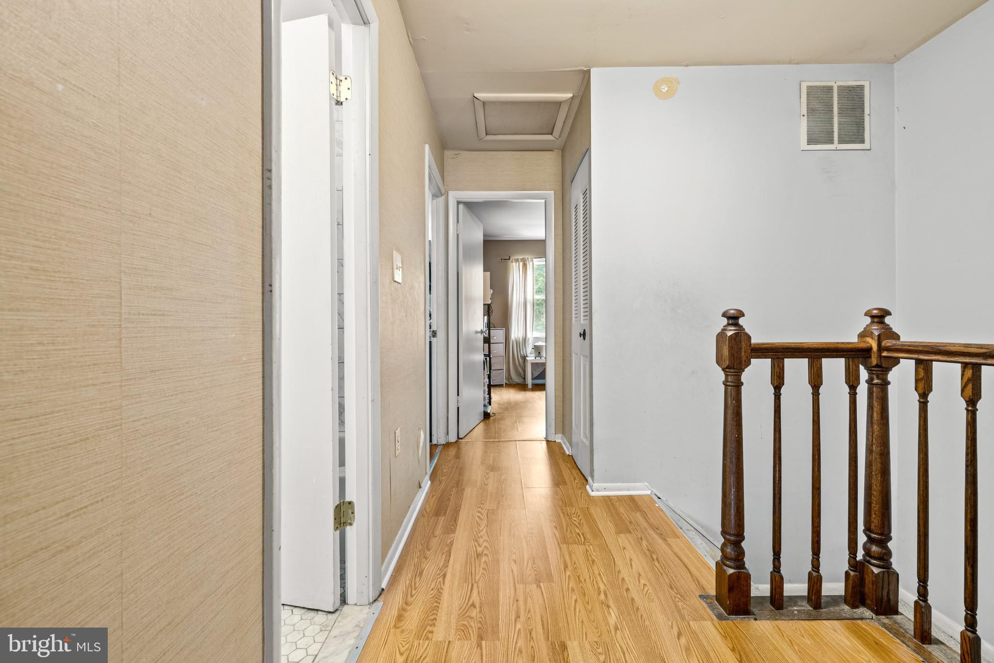 KINGS POINT - Residential