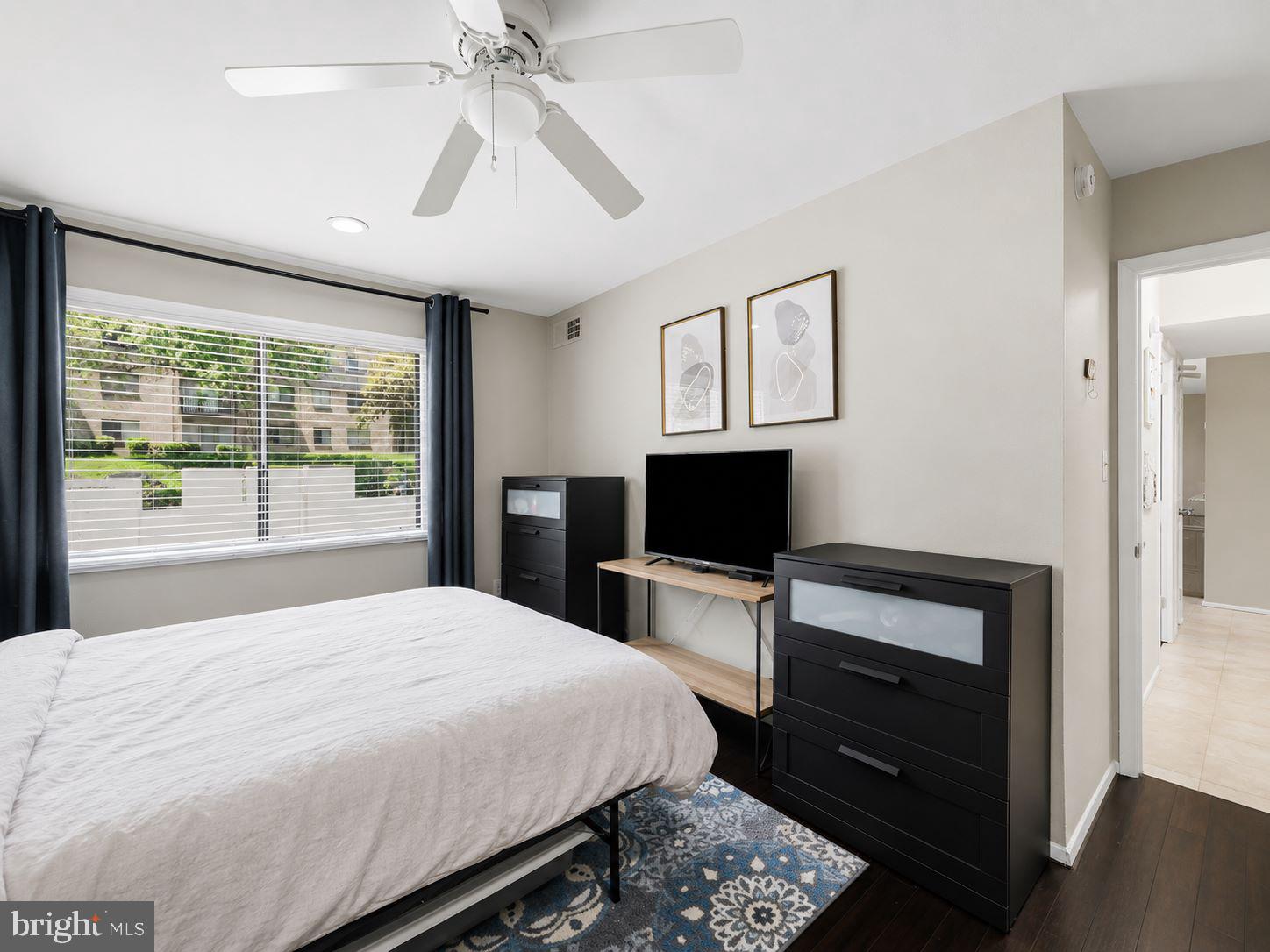 OCCOQUAN RIDGE CONDO - Residential