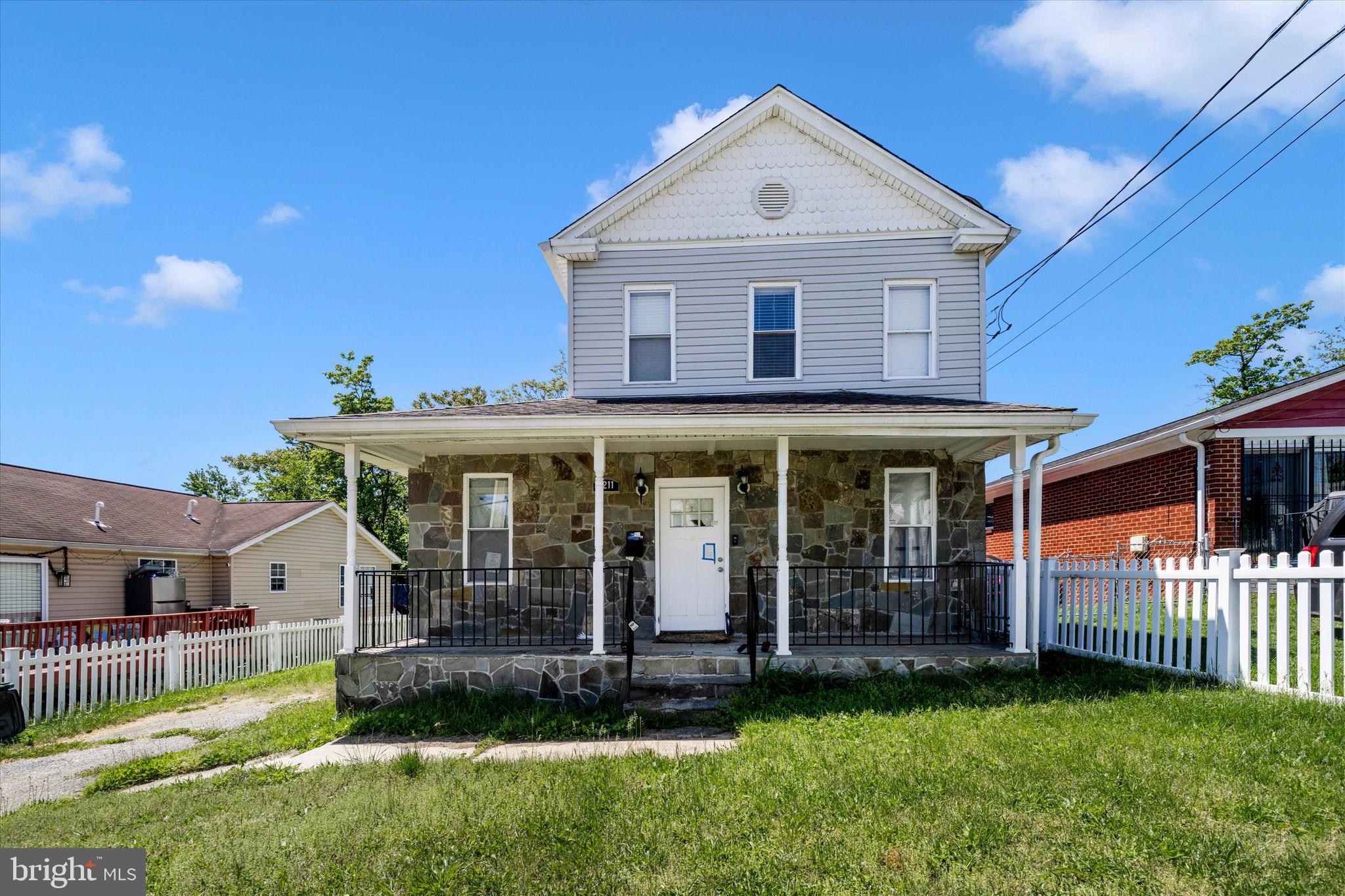 Investor-friendly opportunity at 6211 Foote St! This property offers strong potential for rental income, renovation, or resale. Conveniently located with easy access to major commuter routes, shopping, dining, and public transportation. Spacious layout with value-add possibilities for investors looking to expand their portfolio or owner-occupants ready to customize and build equity. Property is being sold as a short sale and is sold strictly as-is. Per short sale requirements, the property must be actively marketed for a minimum of 15 days before any offer will be reviewed or accepted. Don’t miss this chance to unlock the property’s full potential in a growing area.