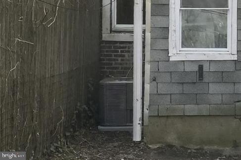 GERMANTOWN (EAST) - Residential