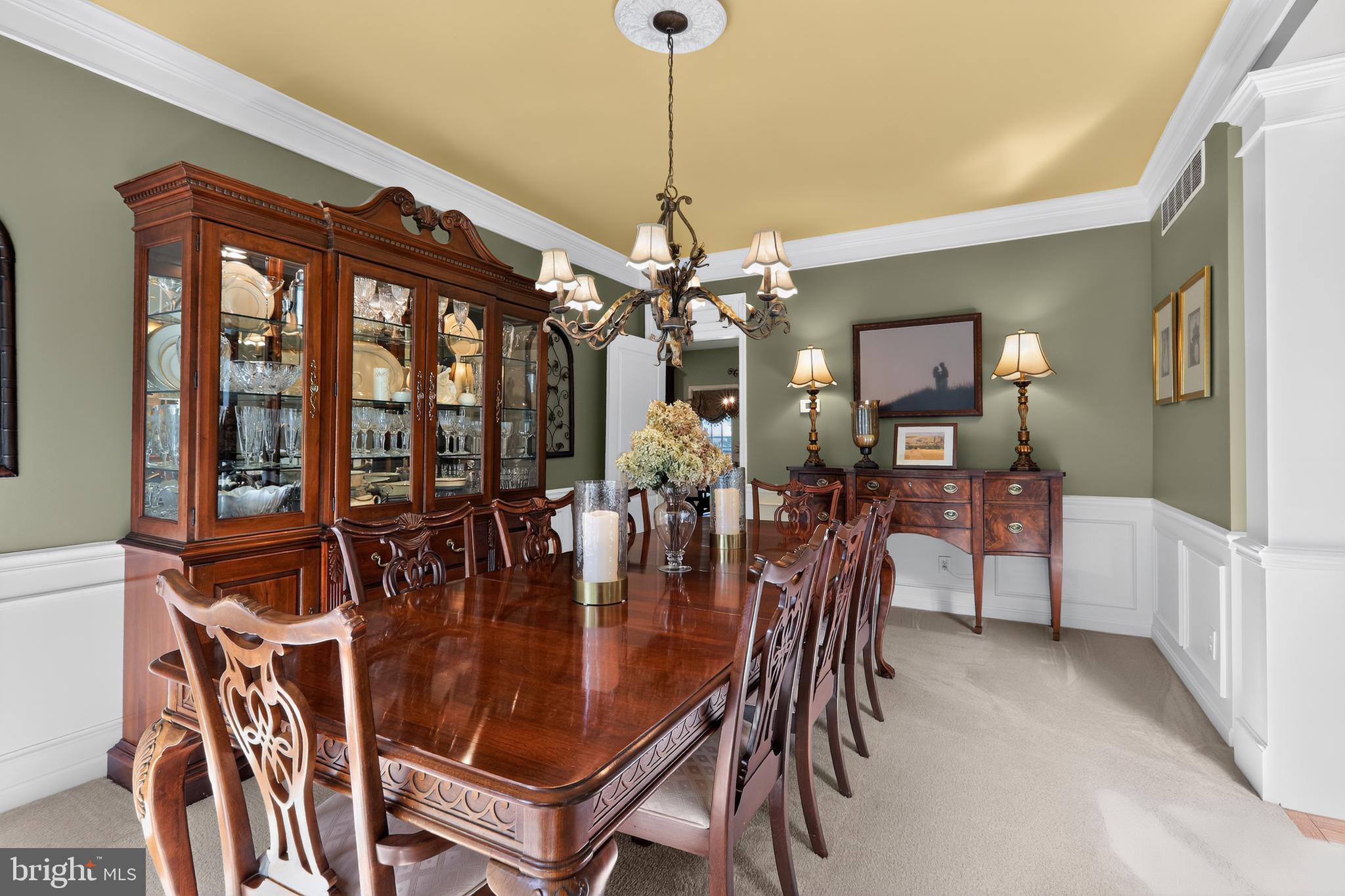EAGLE HUNT - Residential