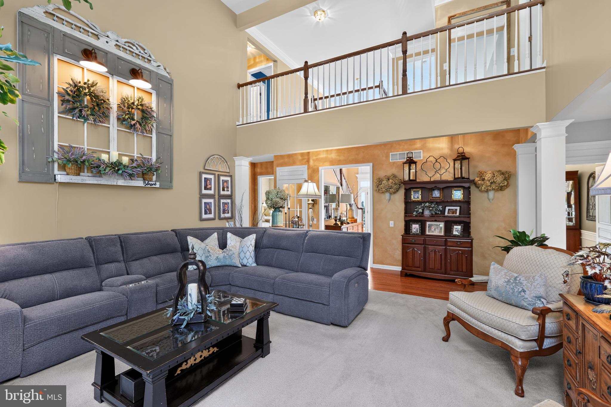 EAGLE HUNT - Residential