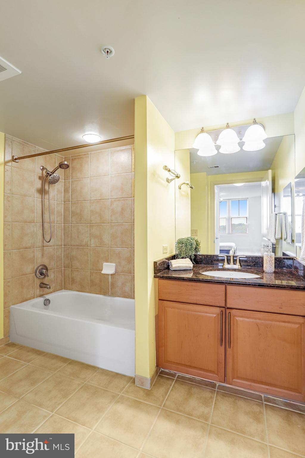 MERCER - Residential