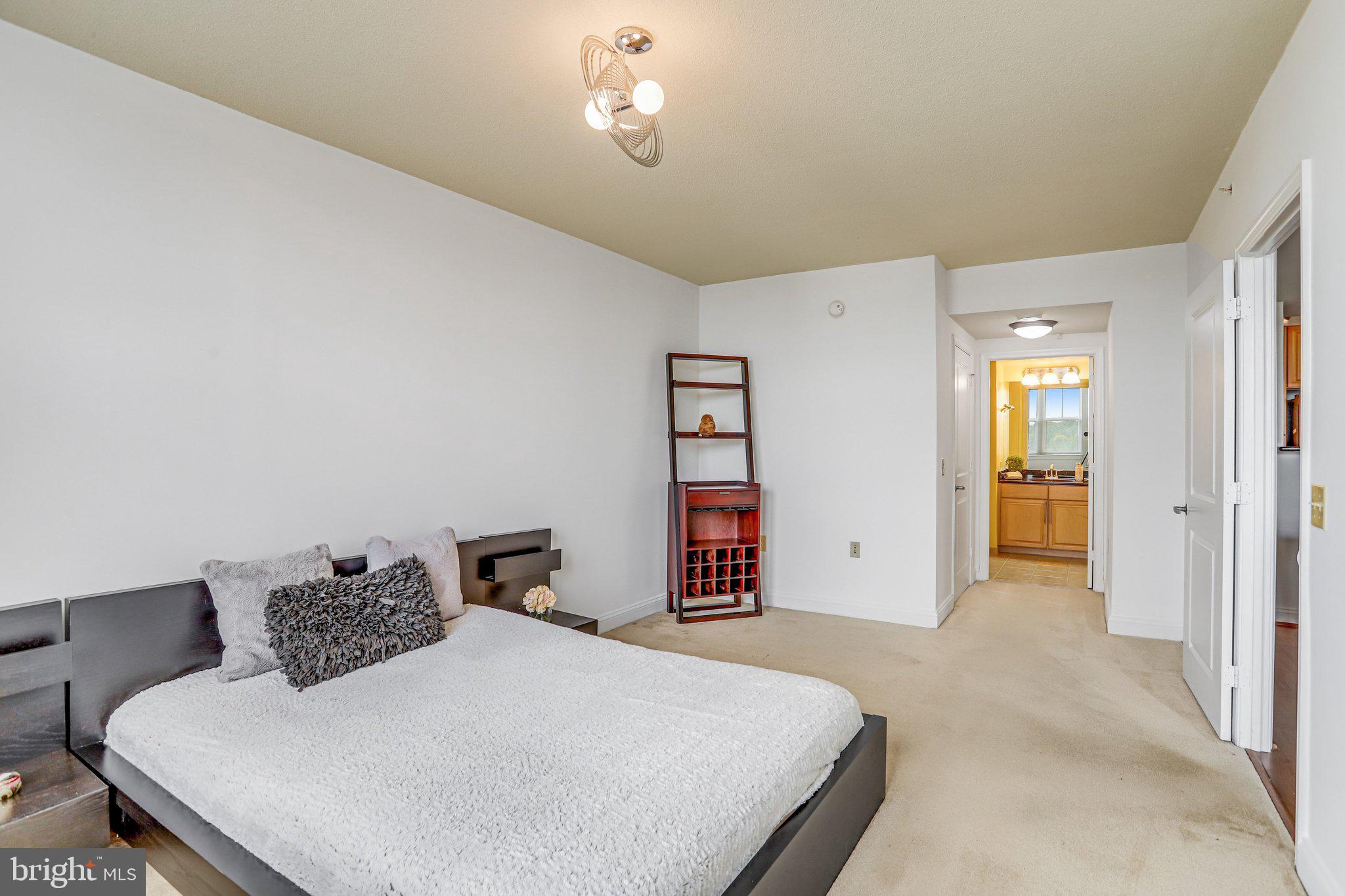 MERCER - Residential