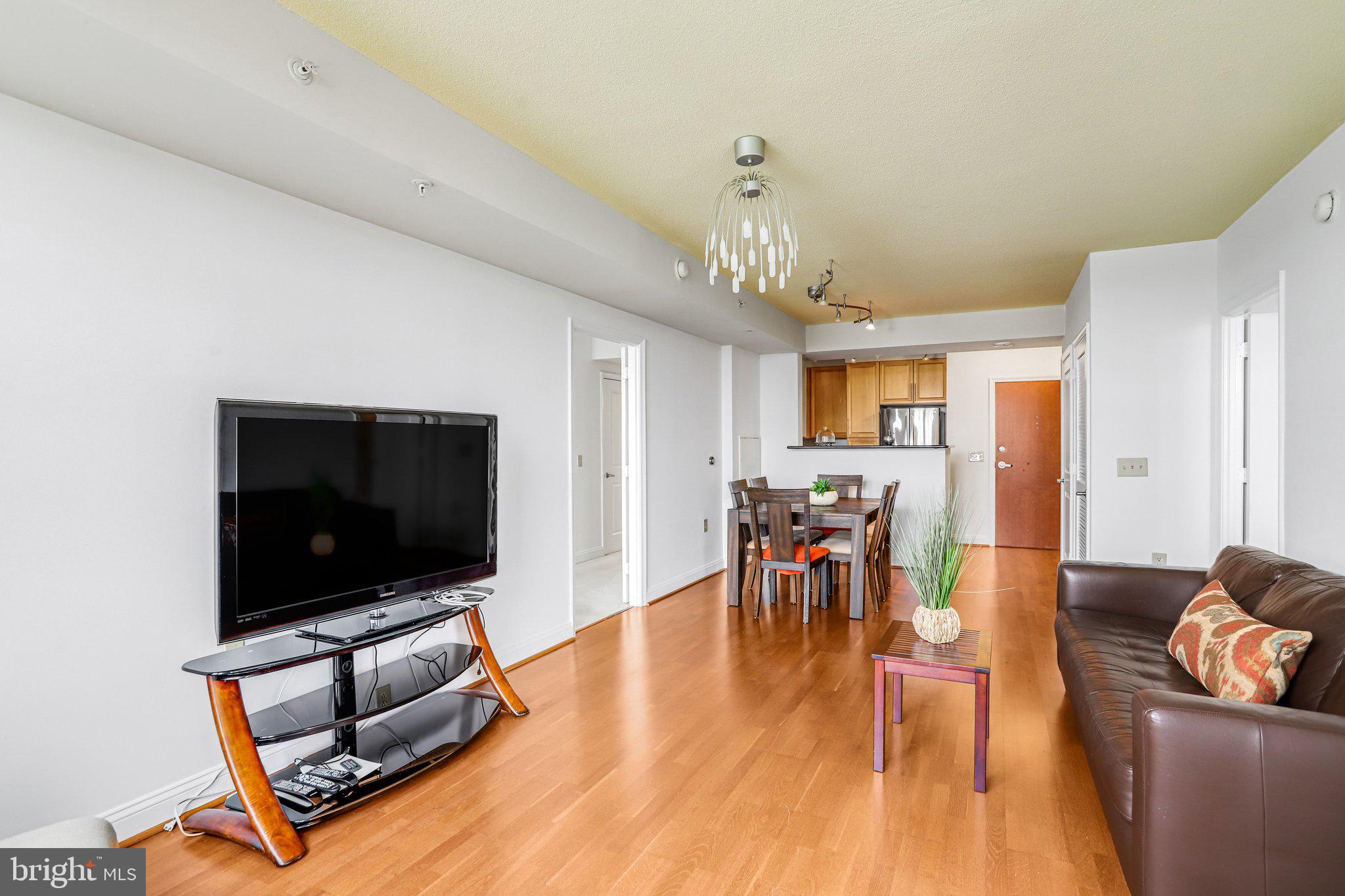 MERCER - Residential
