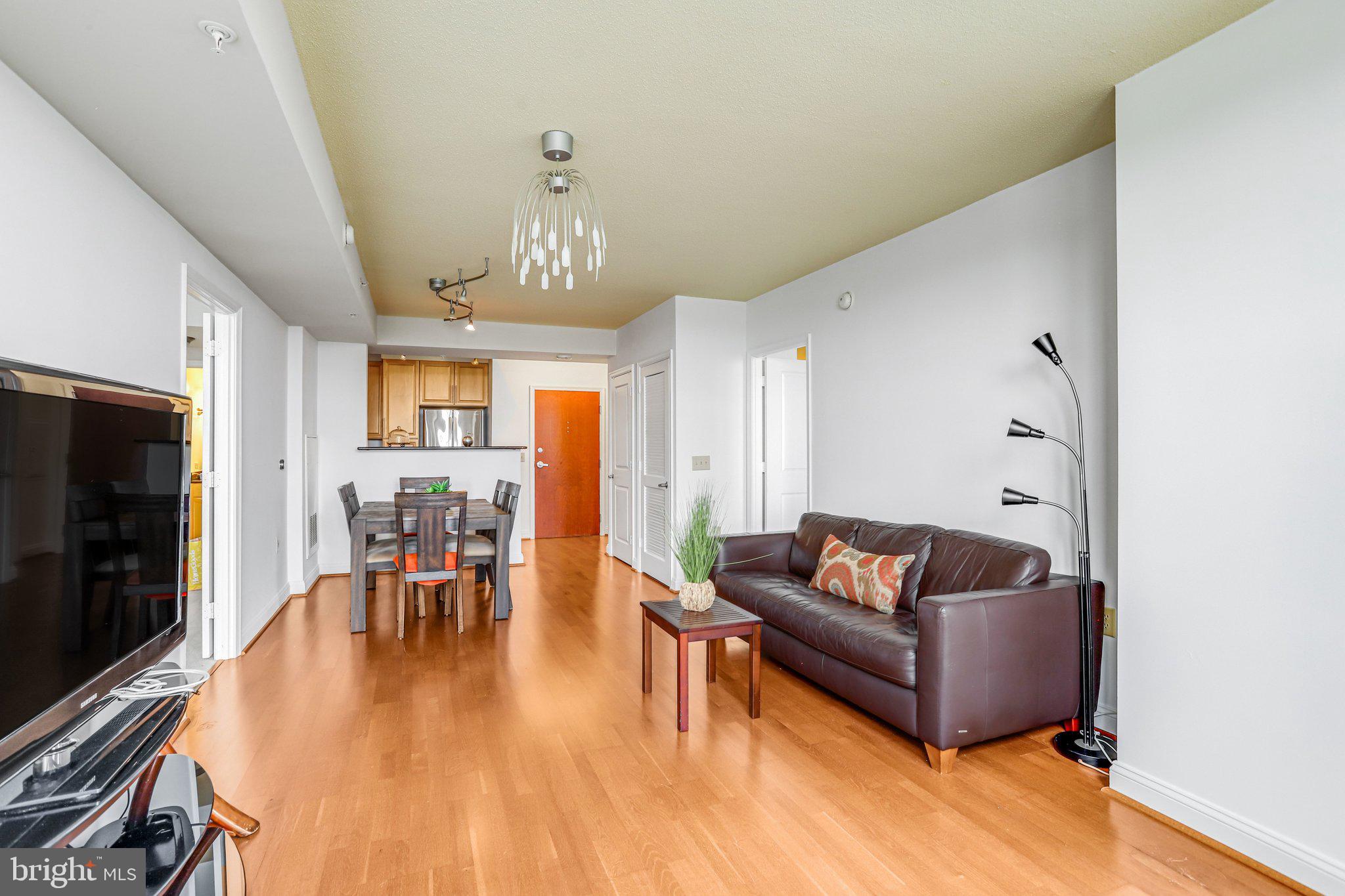 MERCER - Residential