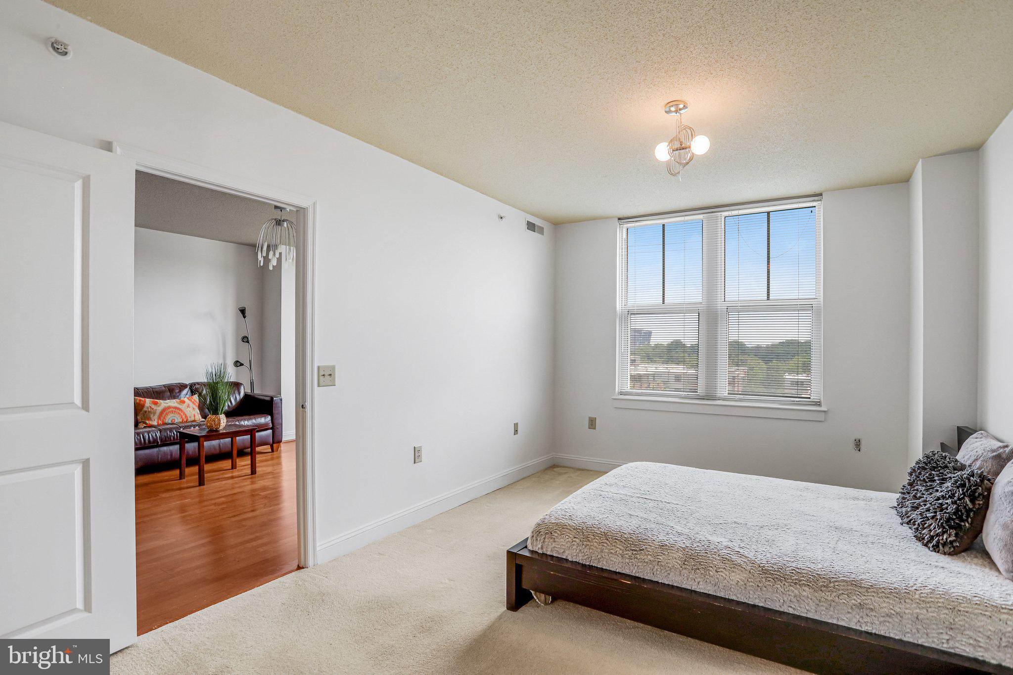 MERCER - Residential