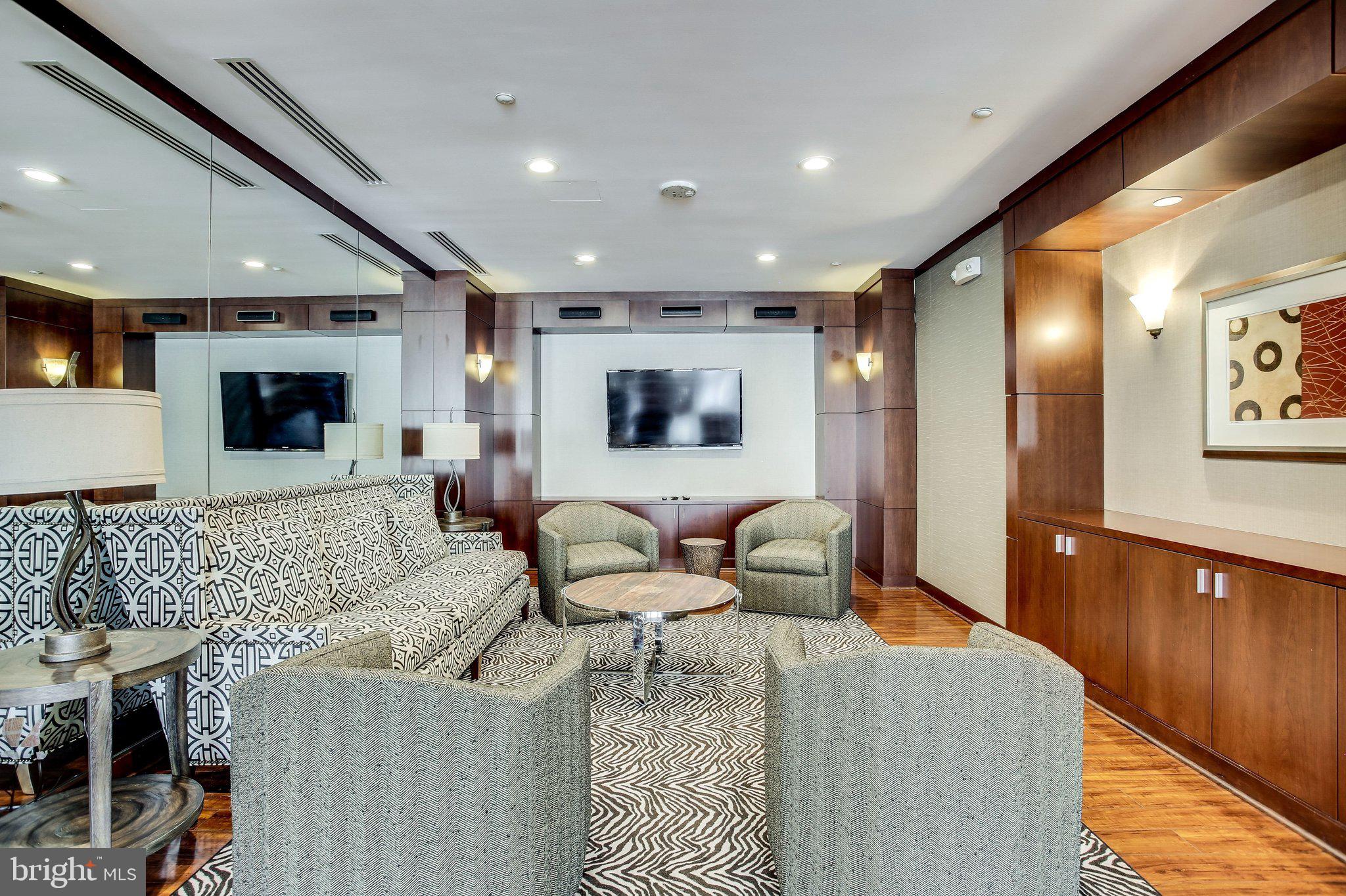 MERCER - Residential