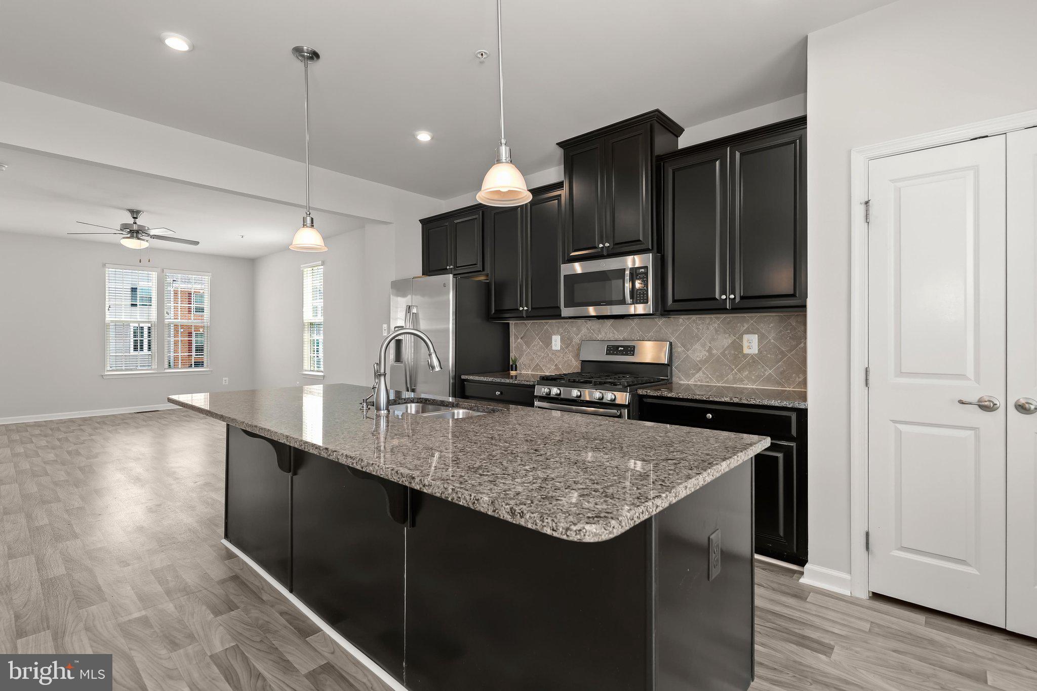 HIGHGATE VILLAGE - Residential